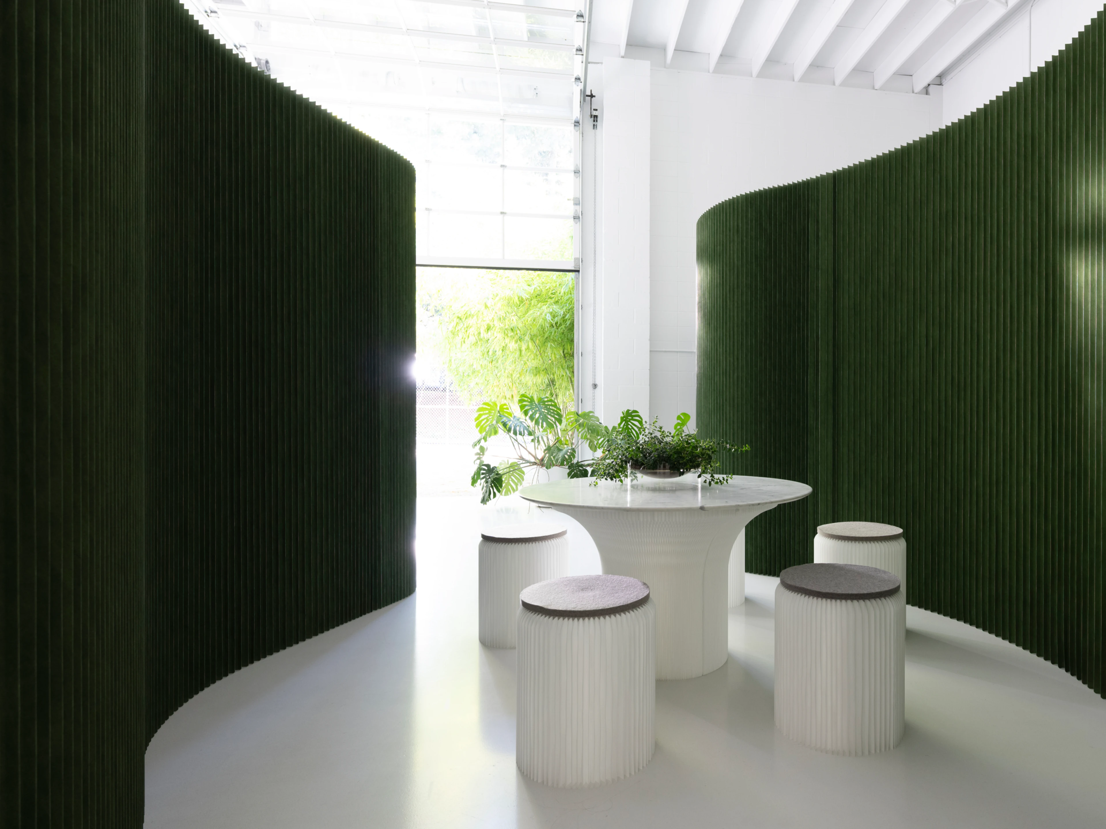 Pairing softseating with cantilever table offers a quick-to-install, comfortable solution for meeting or dining areas.