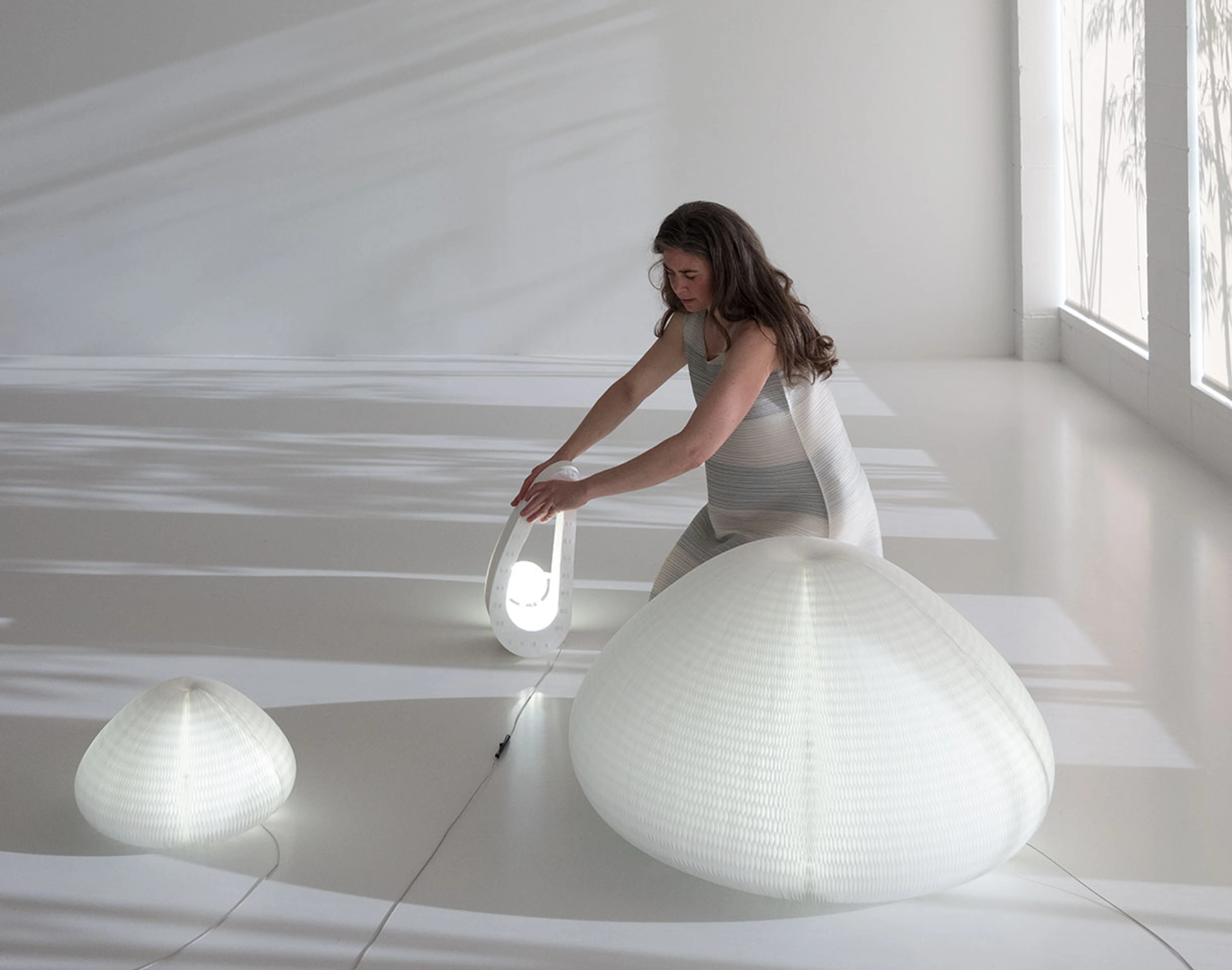 urchin softlight - Shape Shifting Lamp Lights - Paper Lighting
