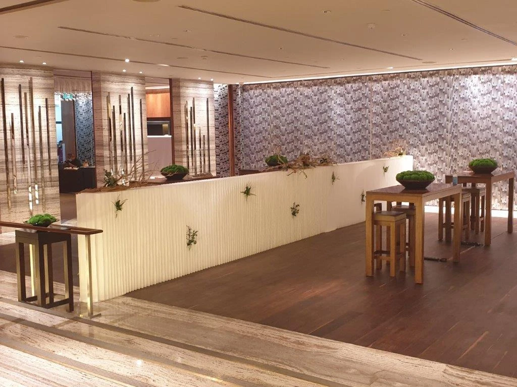 room dividers for restaurants