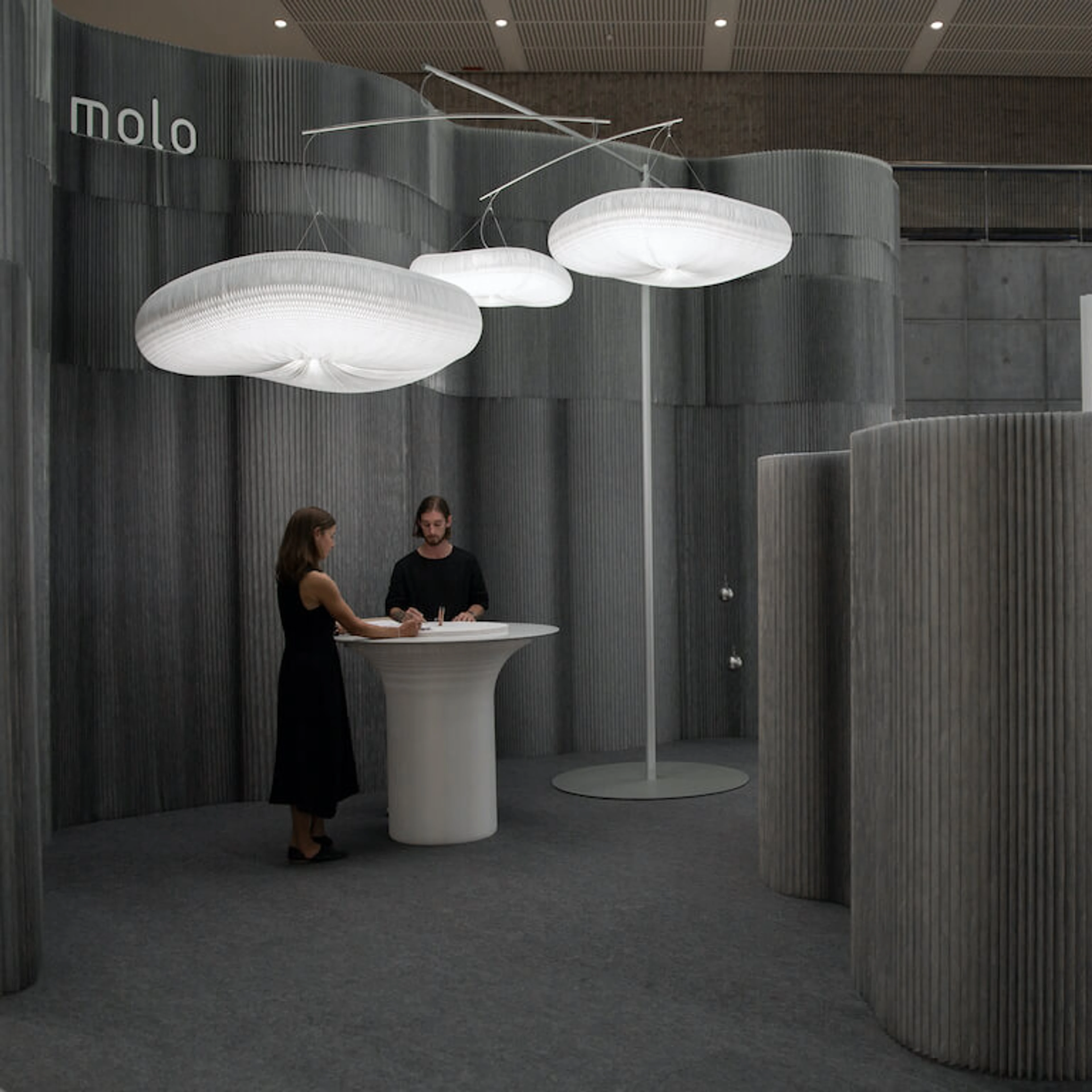 mobile exhibition space dividers