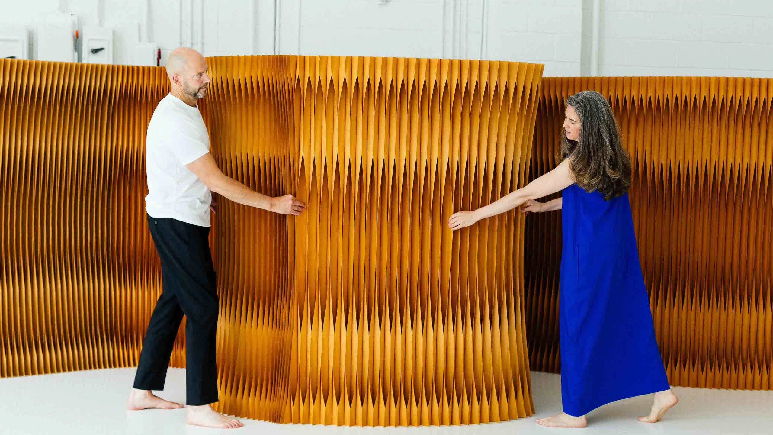 sculpted room dividers - bespoke by molo