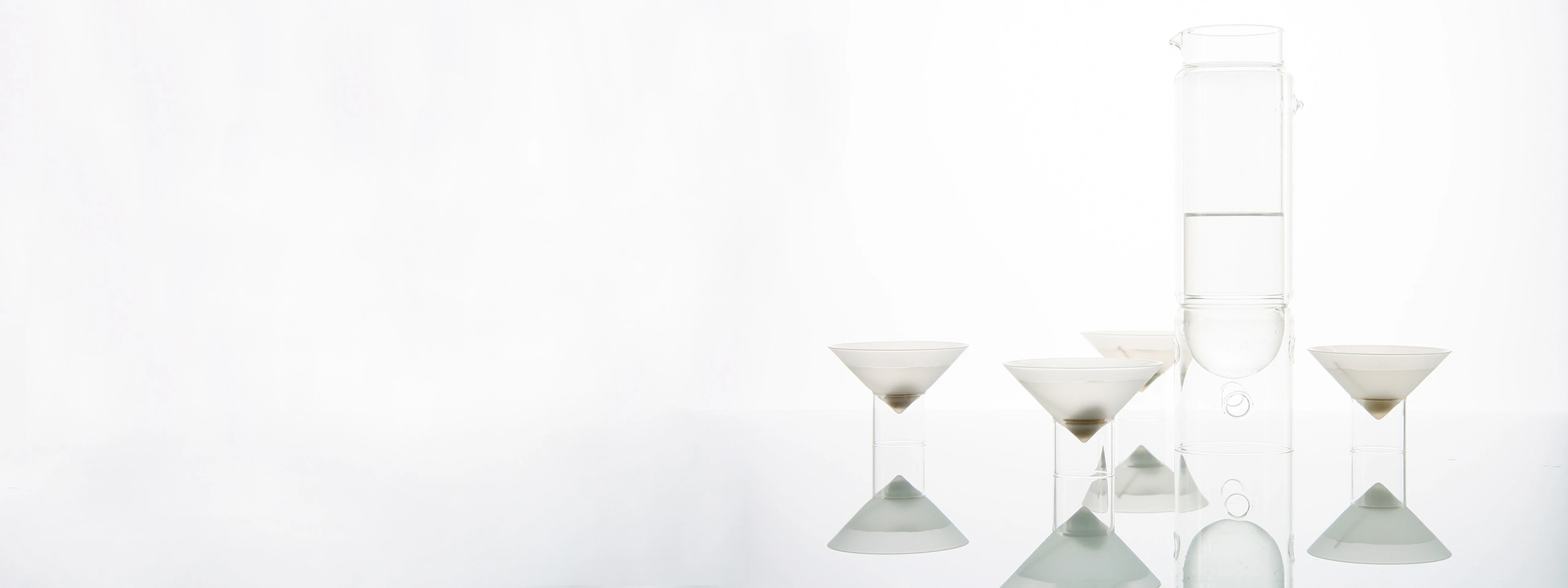 float martini glasses - barware - float glassware