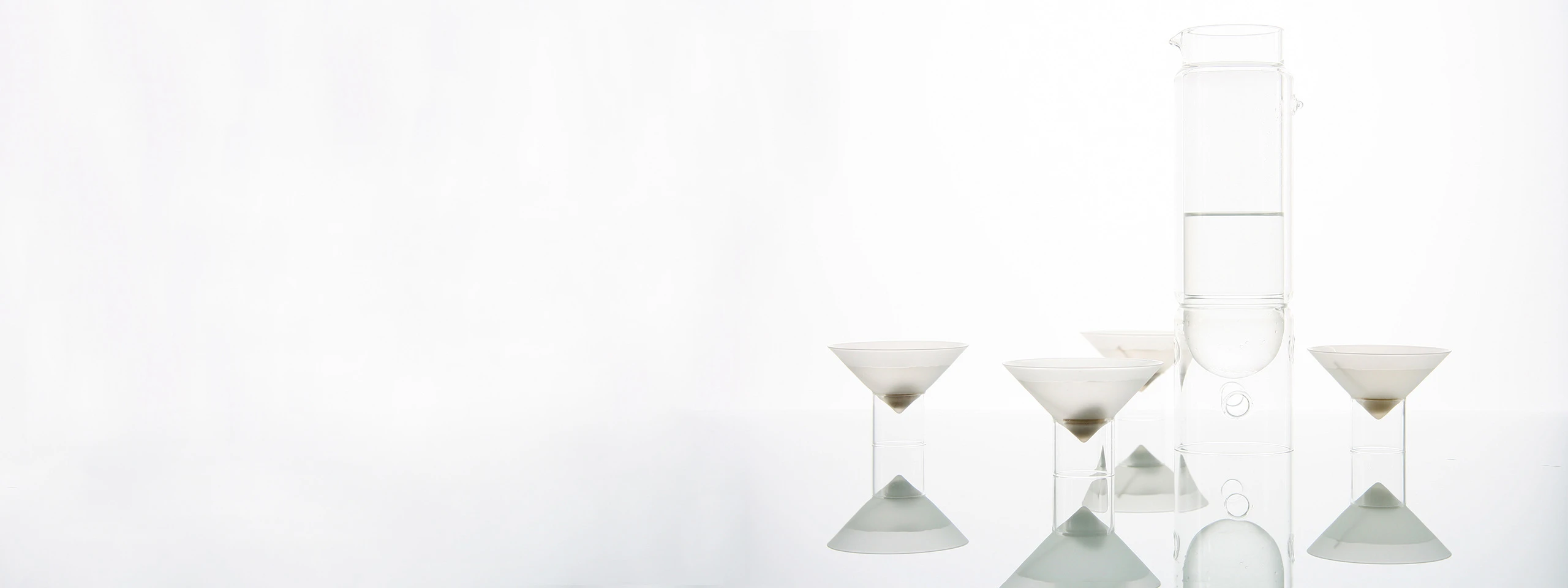 float martini glasses - barware - float glassware