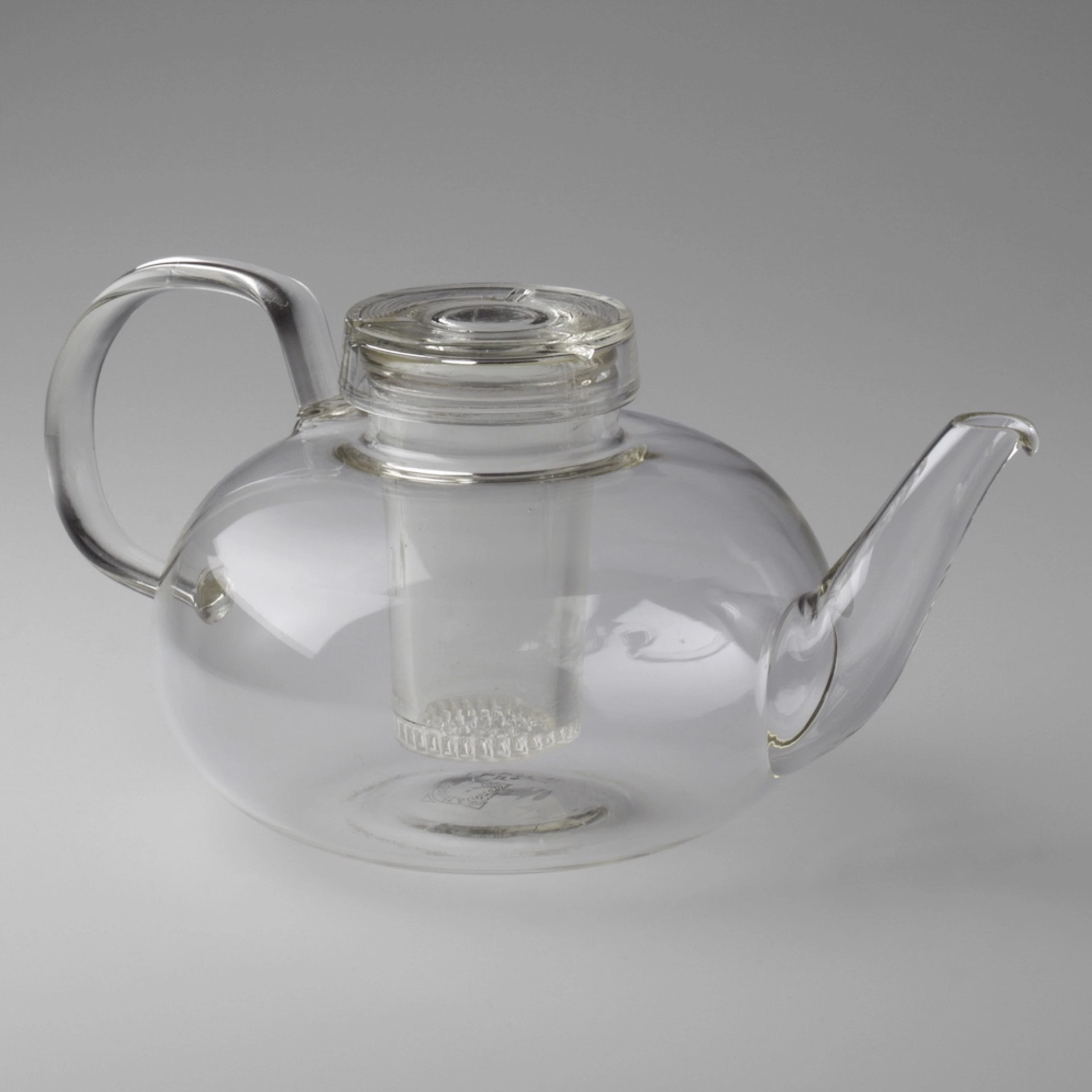 Wagenfeld teapot