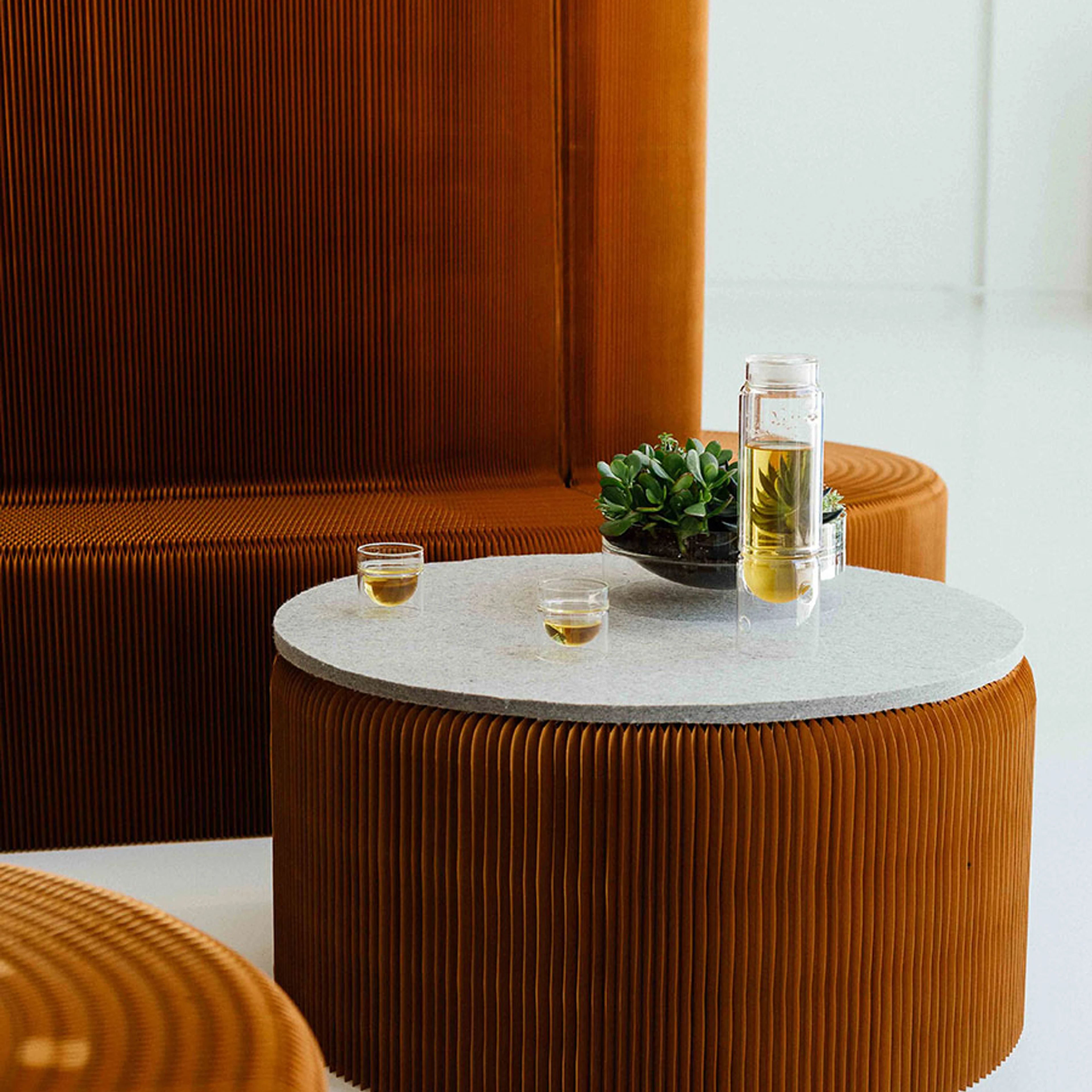 floattea teaware • images by Alana Paterson