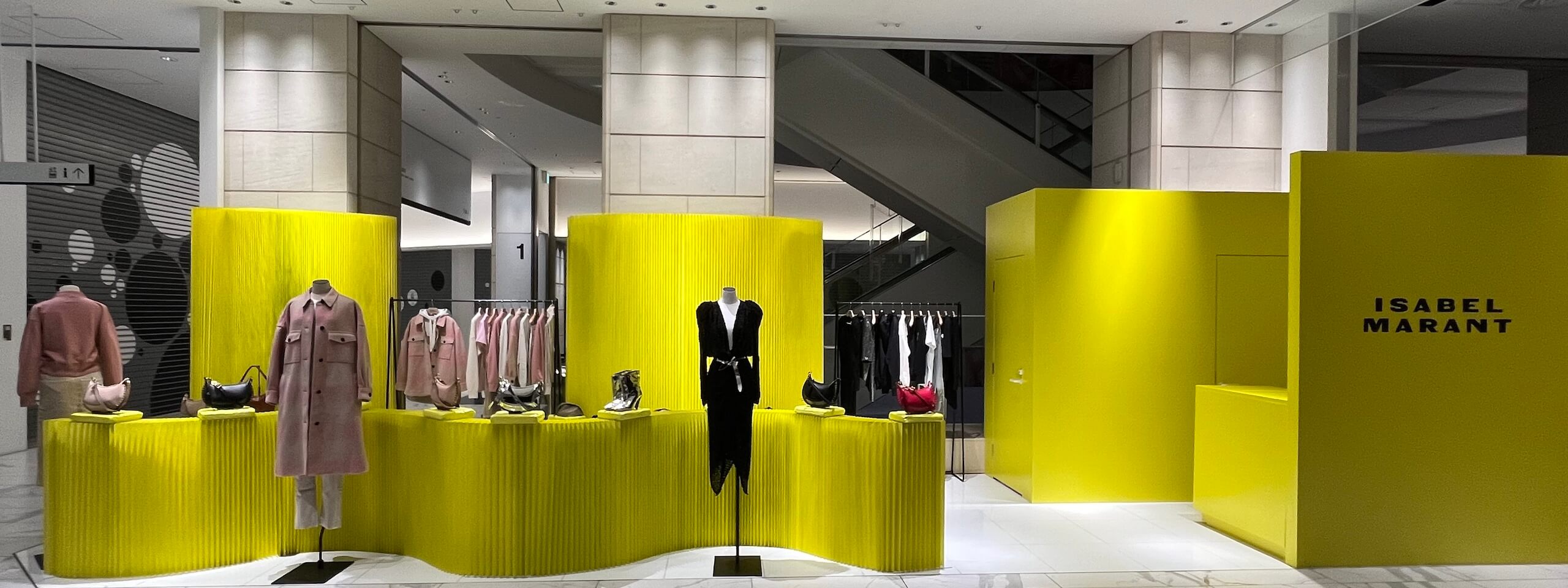 isabel marant - retail environment