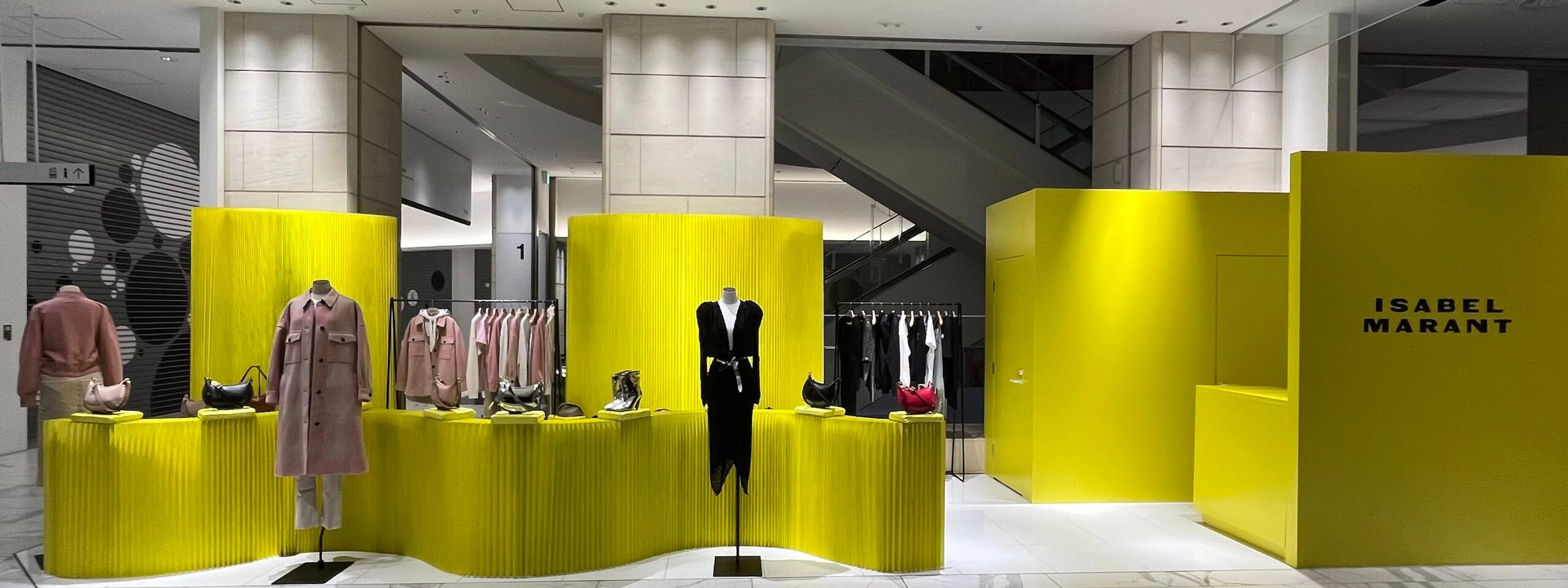 isabel marant - retail environment