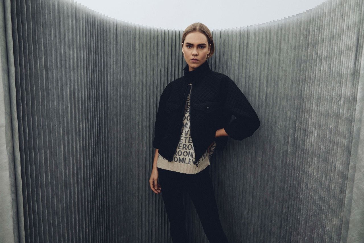aluminum room partition for fashion shoot - Levete Room