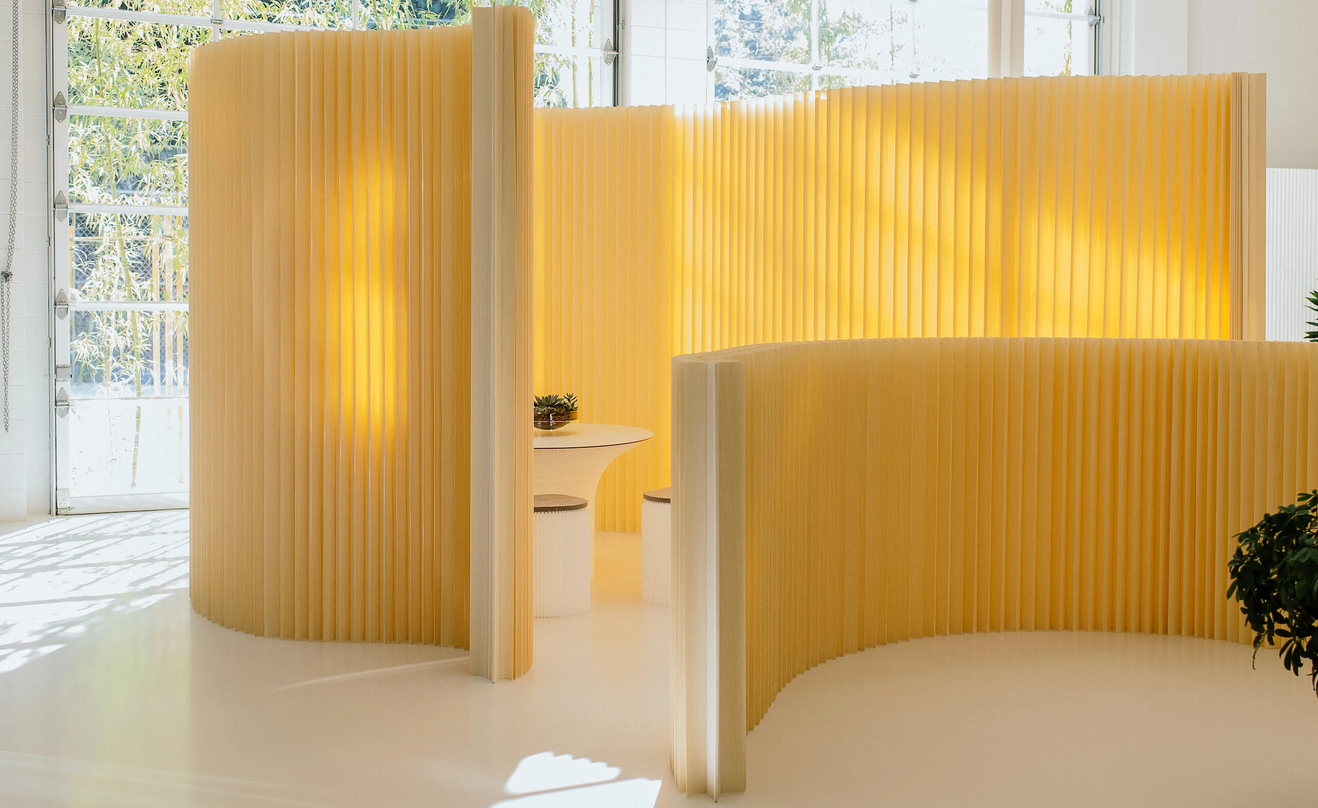 flexible wooden room partitions