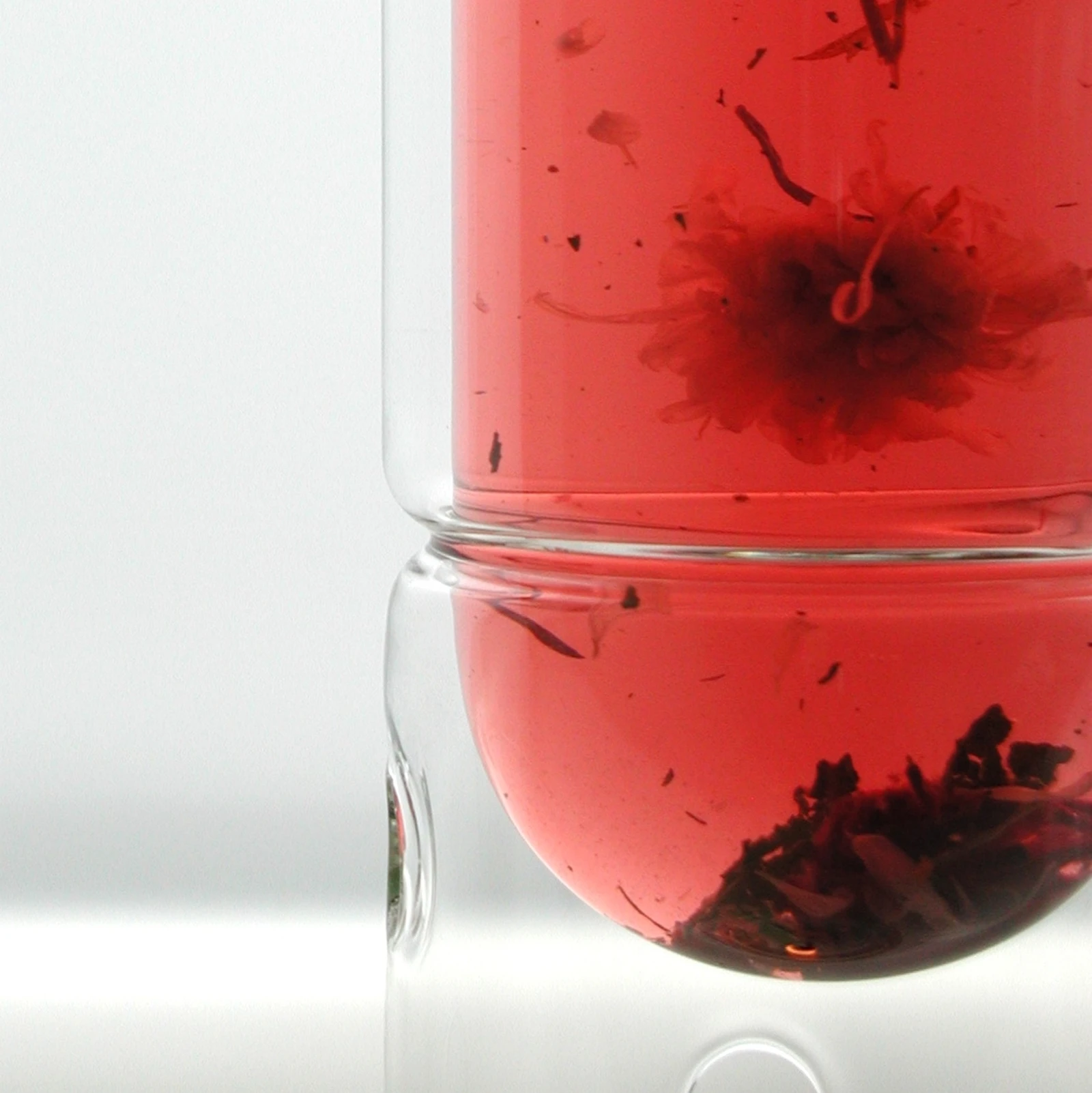 float tea lantern