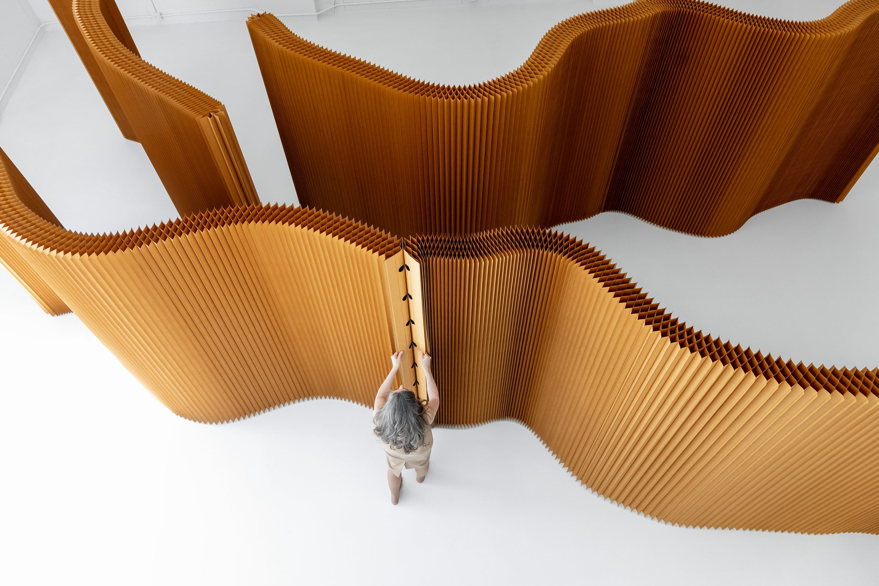 Paper softwall in brown paper