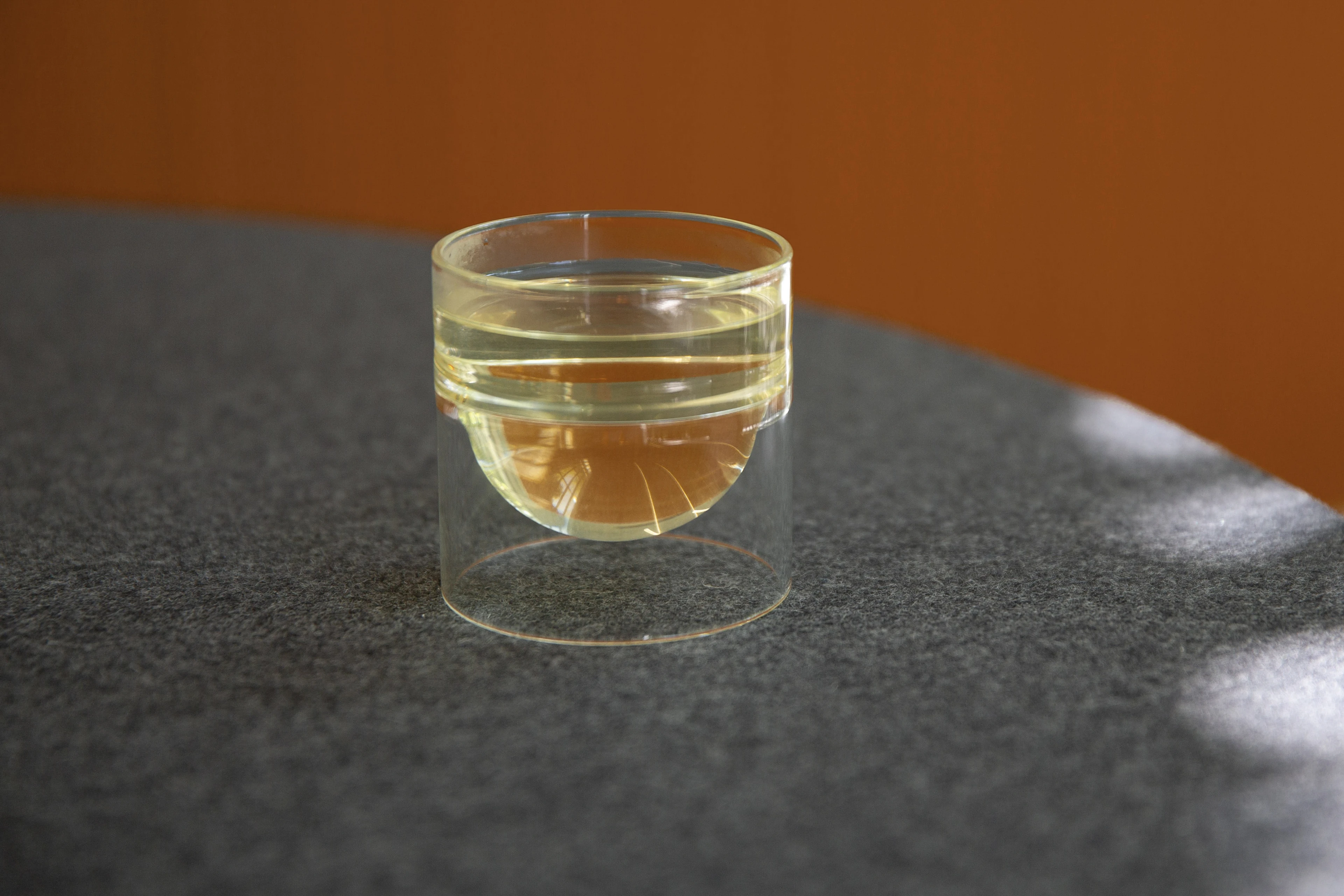 float tea cup
