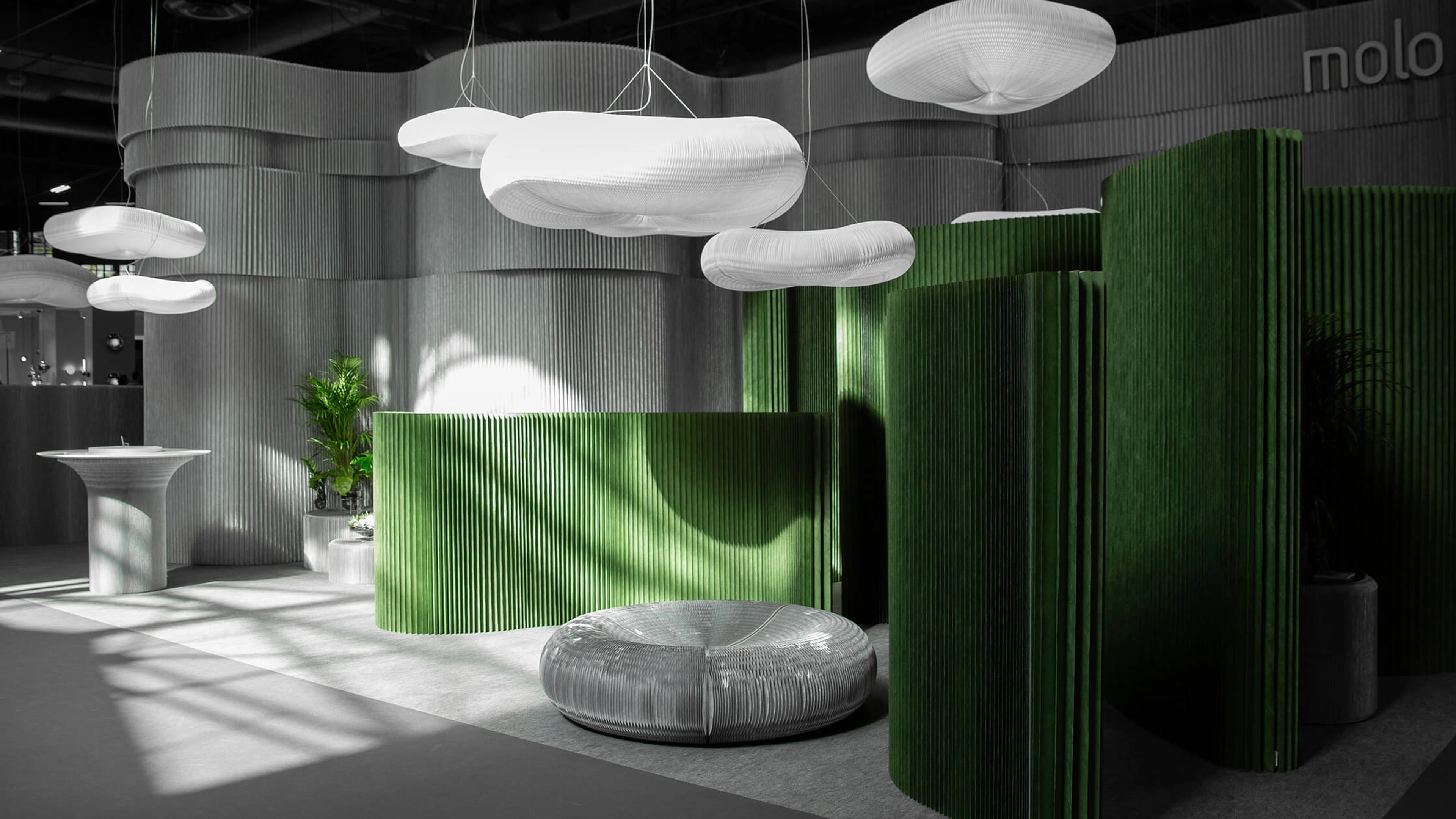 green and aluminum temporary walls - acoustic partitions orgatec cologne 2024
