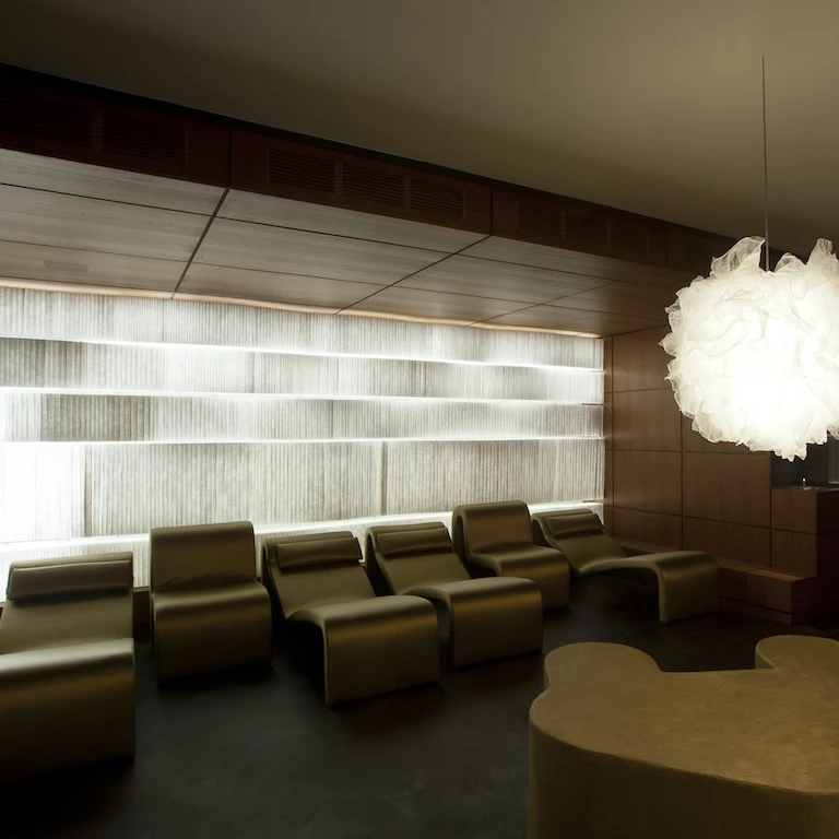 mobile movable walls for luxury retail - Eichstätte Spa Switzerland
