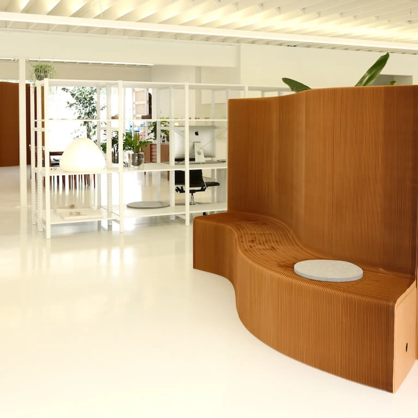 mobile workspace revamp - modular furniture for open offices by molo