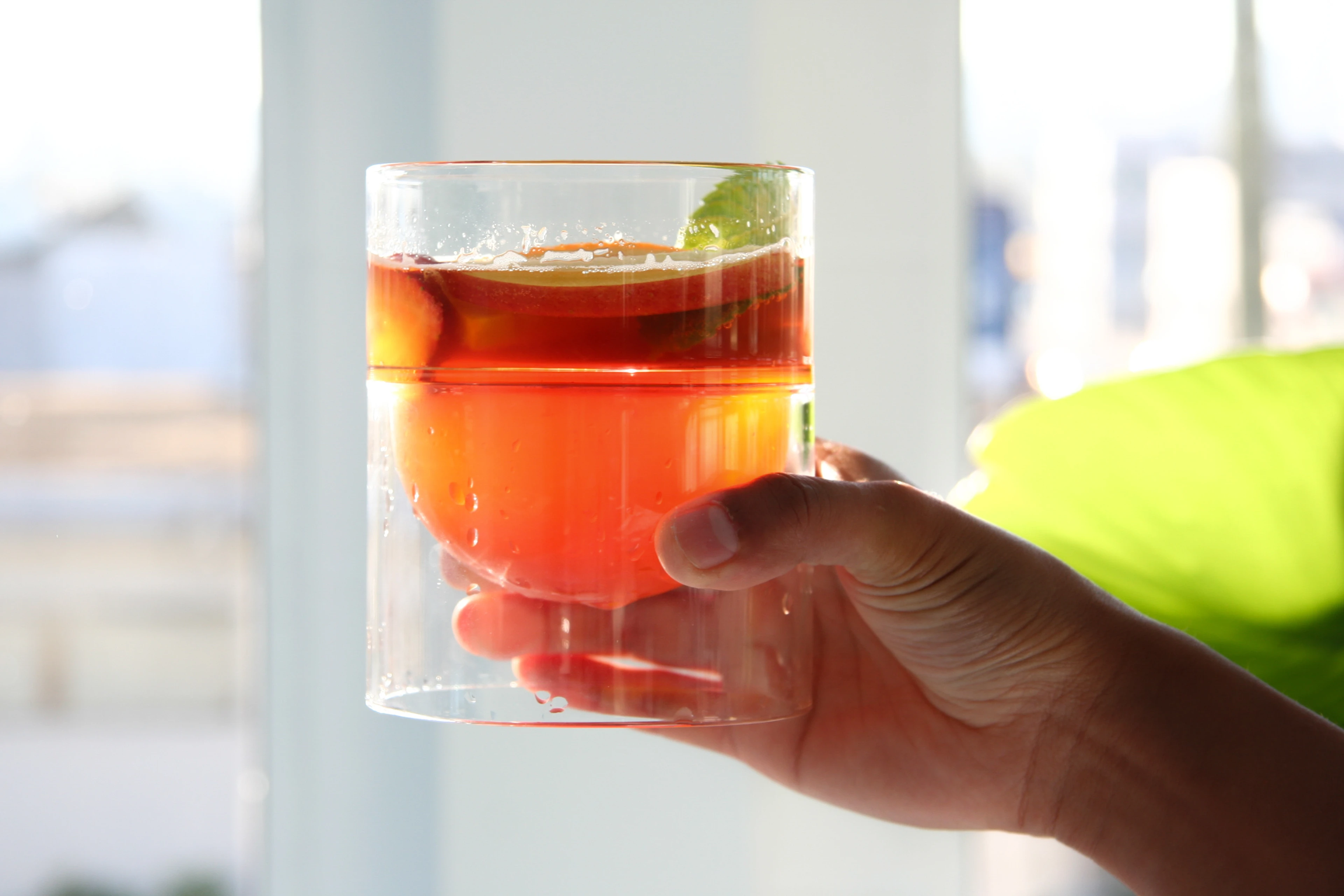 float wine glass