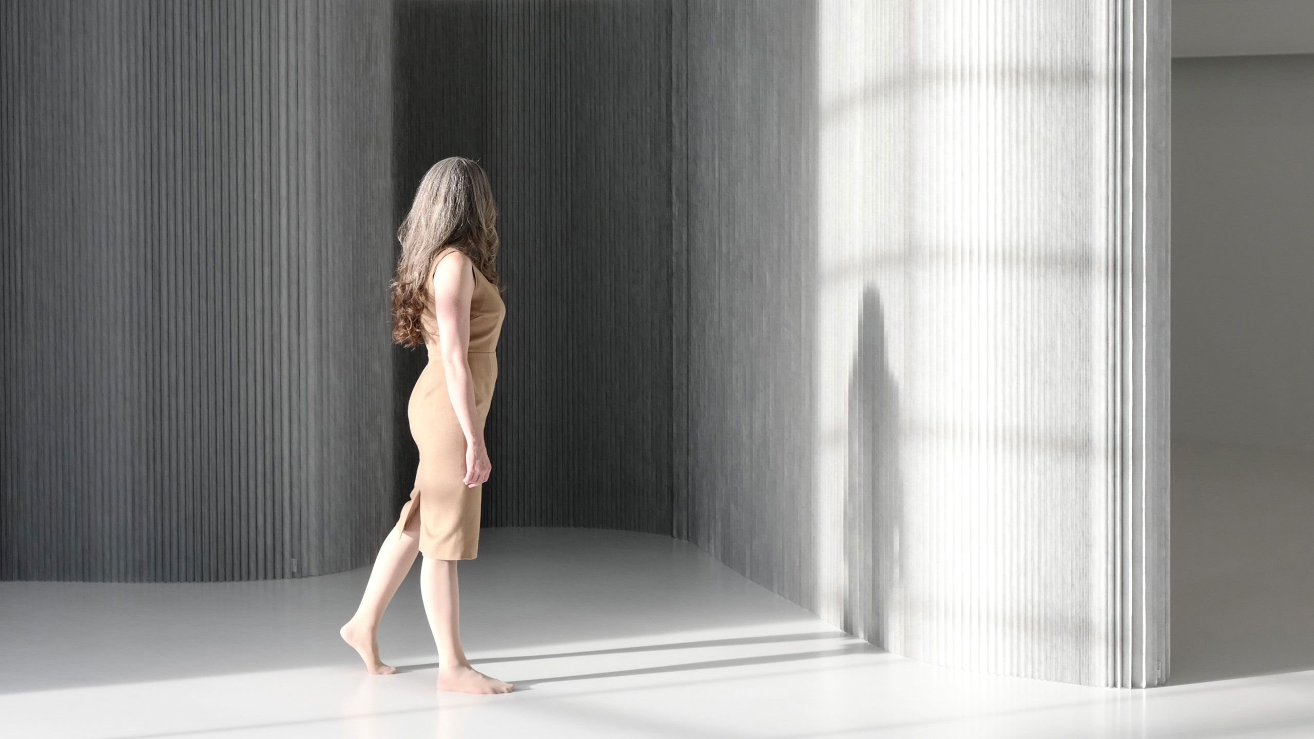 aluminum room divider by molo