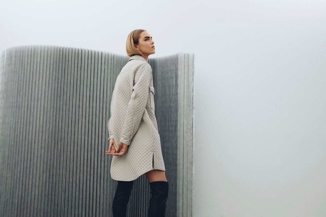 aluminum room partition for fashion shoot