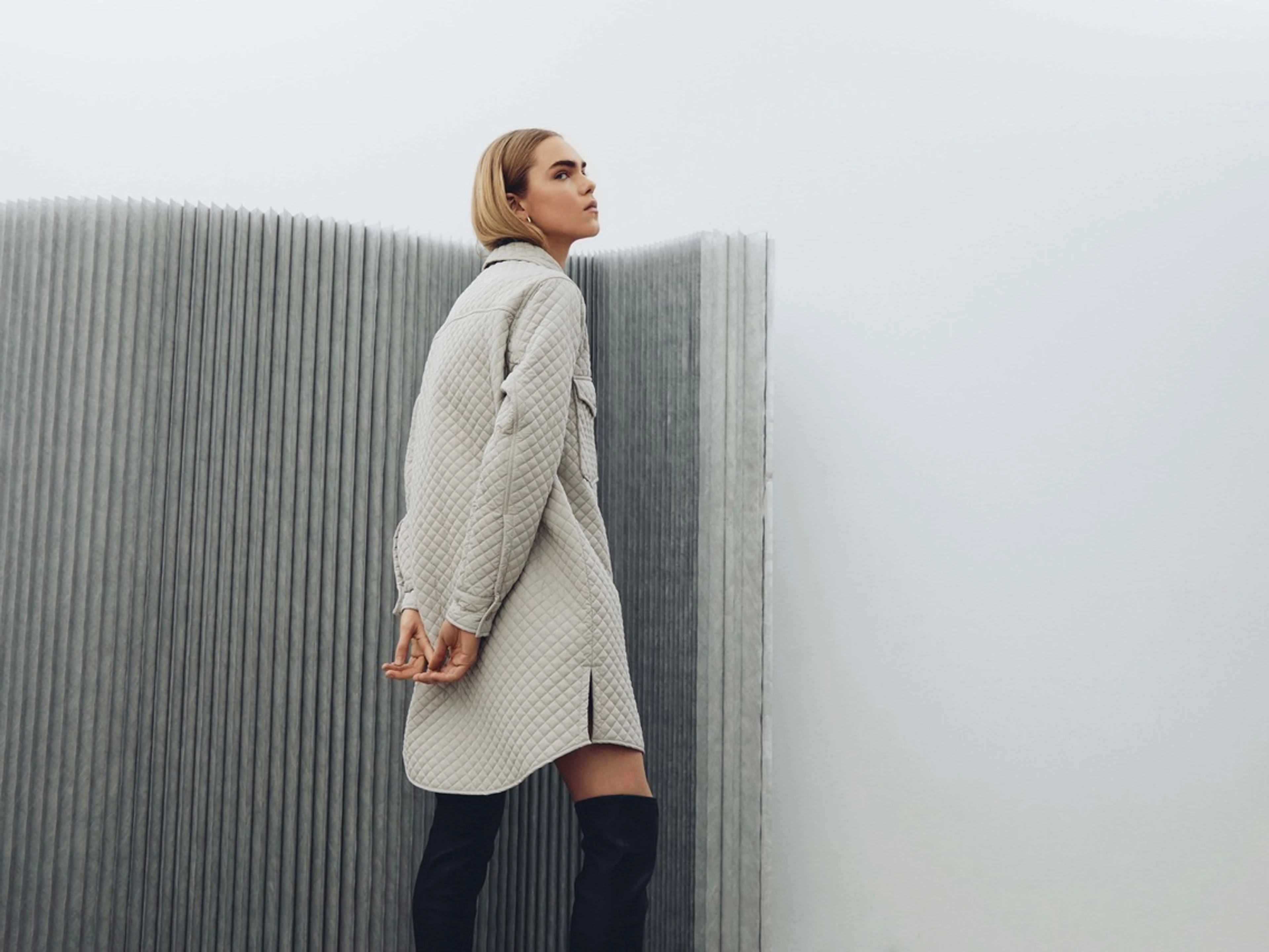 aluminum room partition for fashion shoot