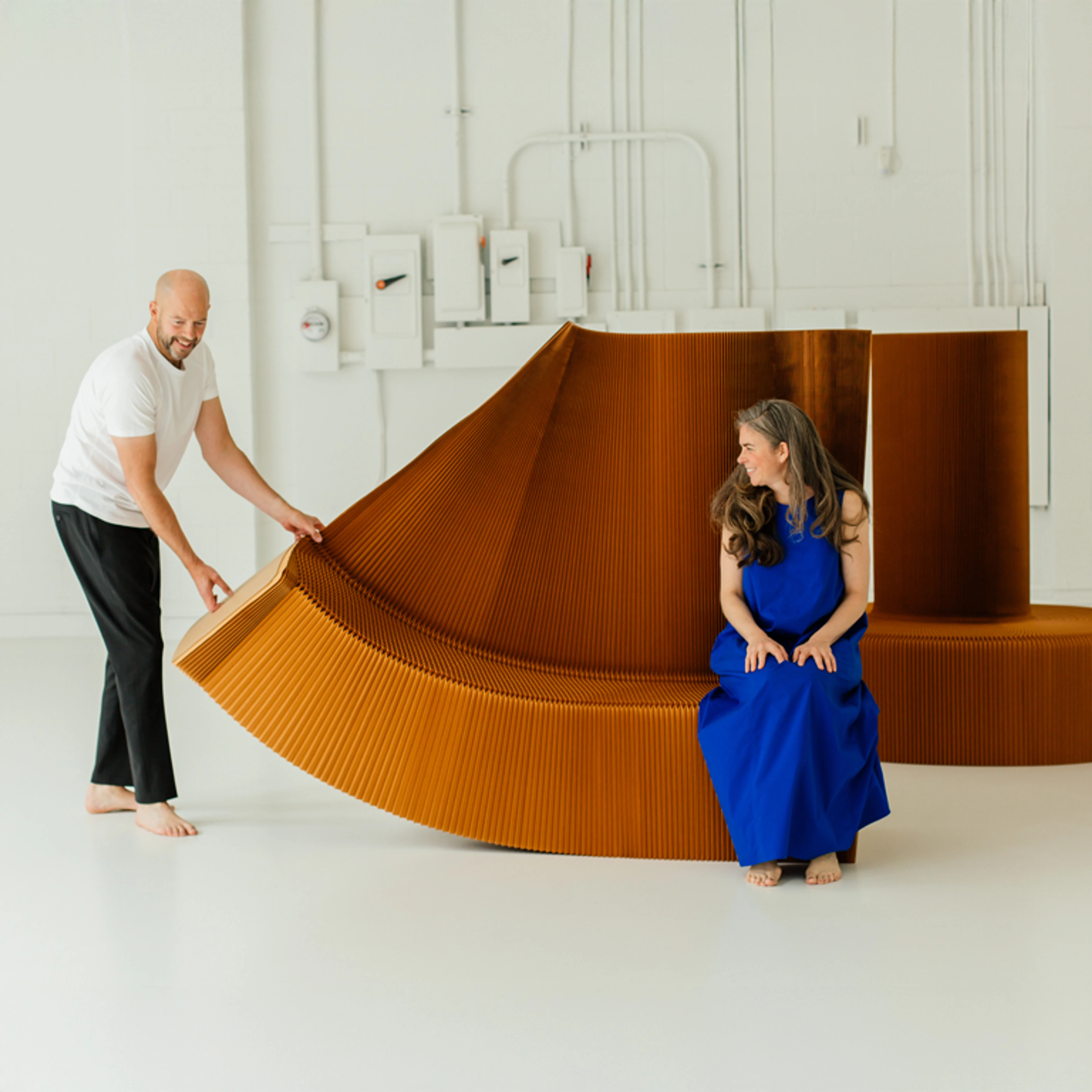 benchwall-paper furniture-flexible room divider-high backed seating-molo