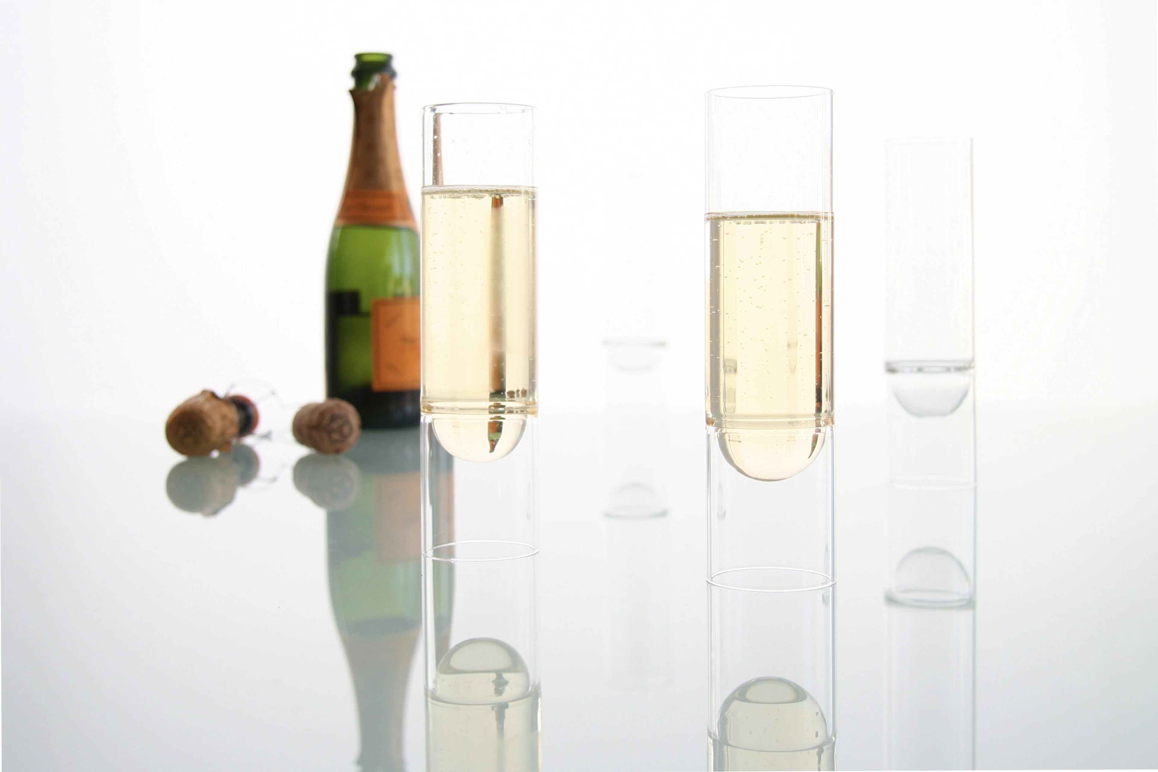 float champagne flute