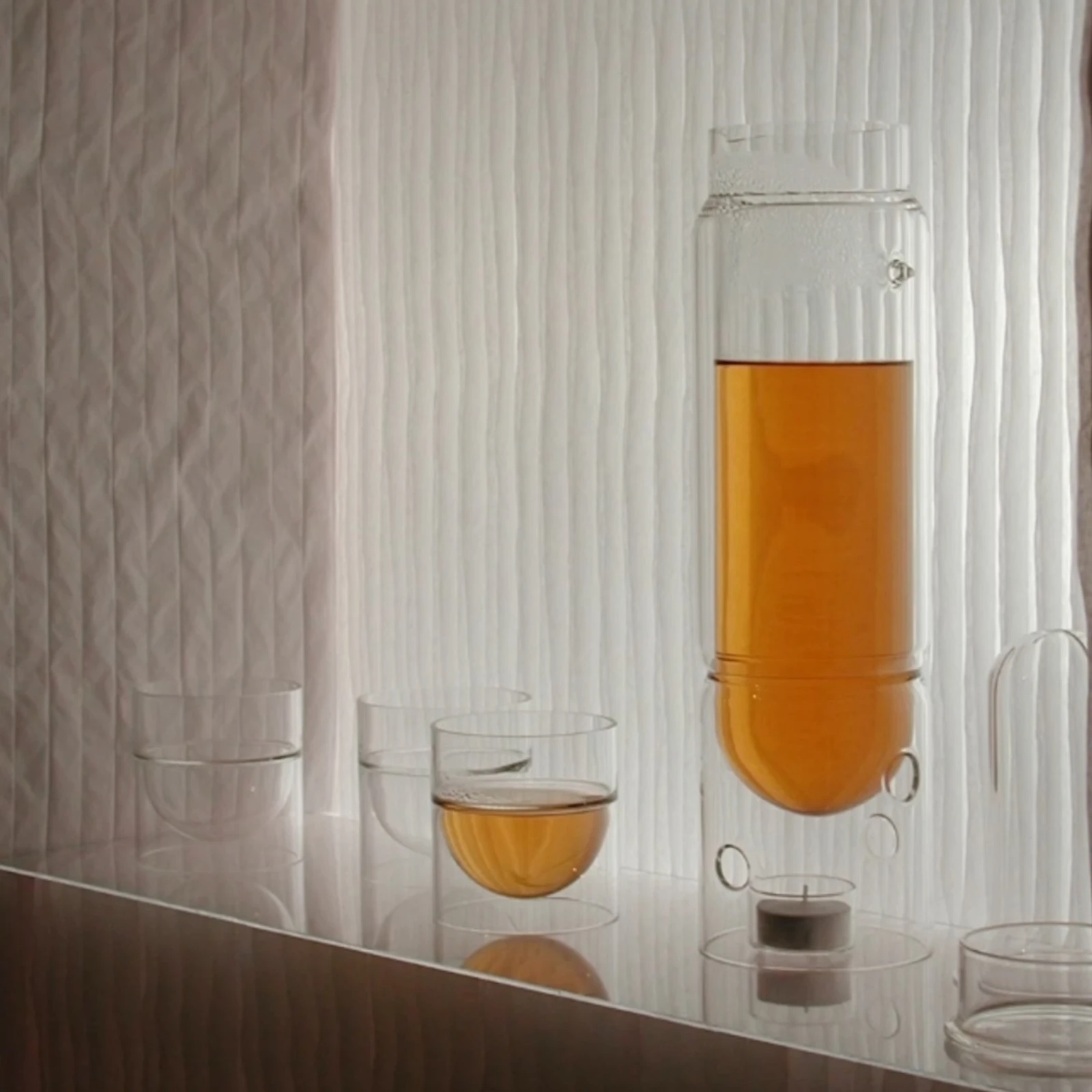 initial float teaware set
