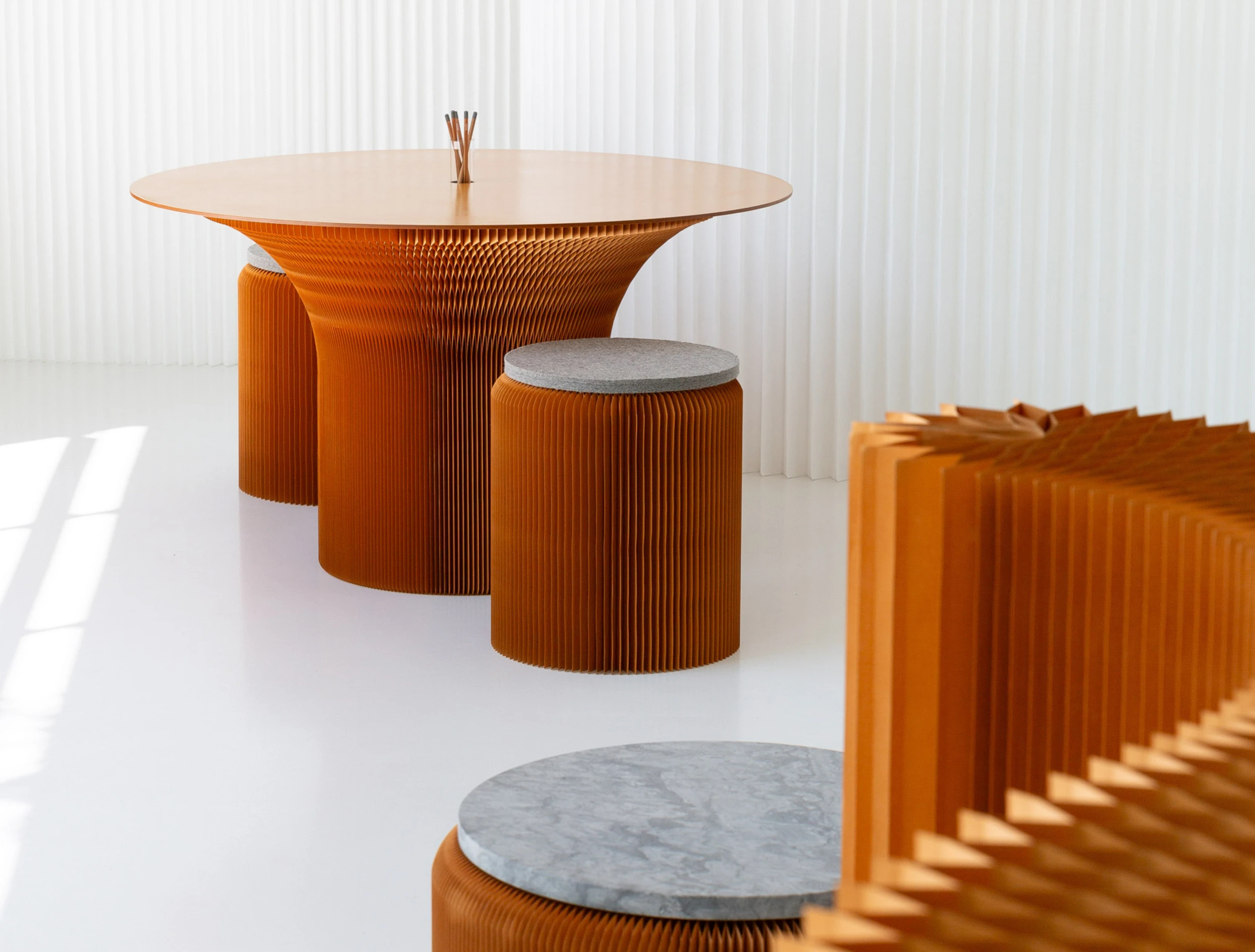 eco-friendly furniture, cantilever table, round table, folding paper table, sitting height table, brown, molo