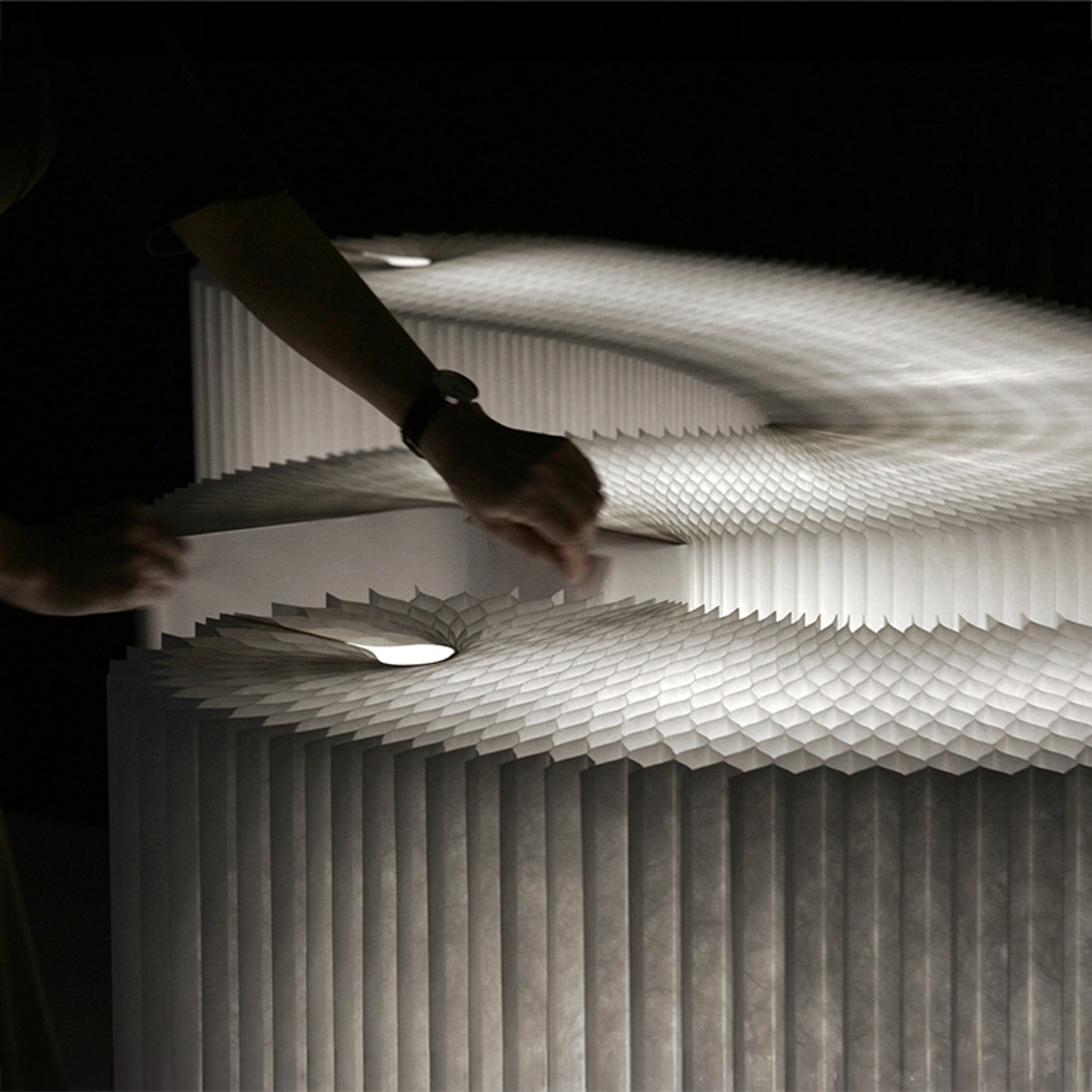 walls with integrated lighting