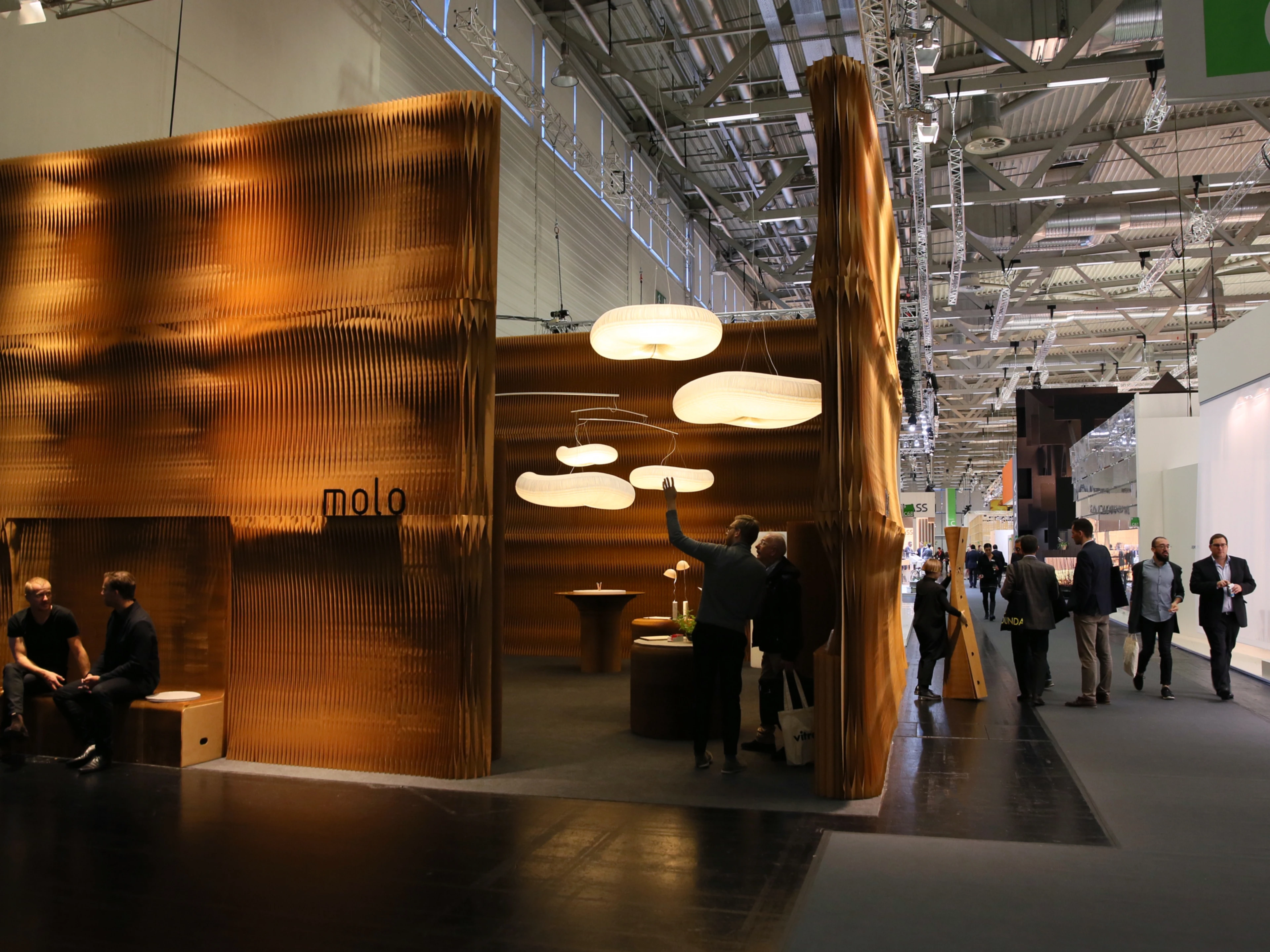paper accordion wall partitions by molo - molo's installation at Orgatec 2016