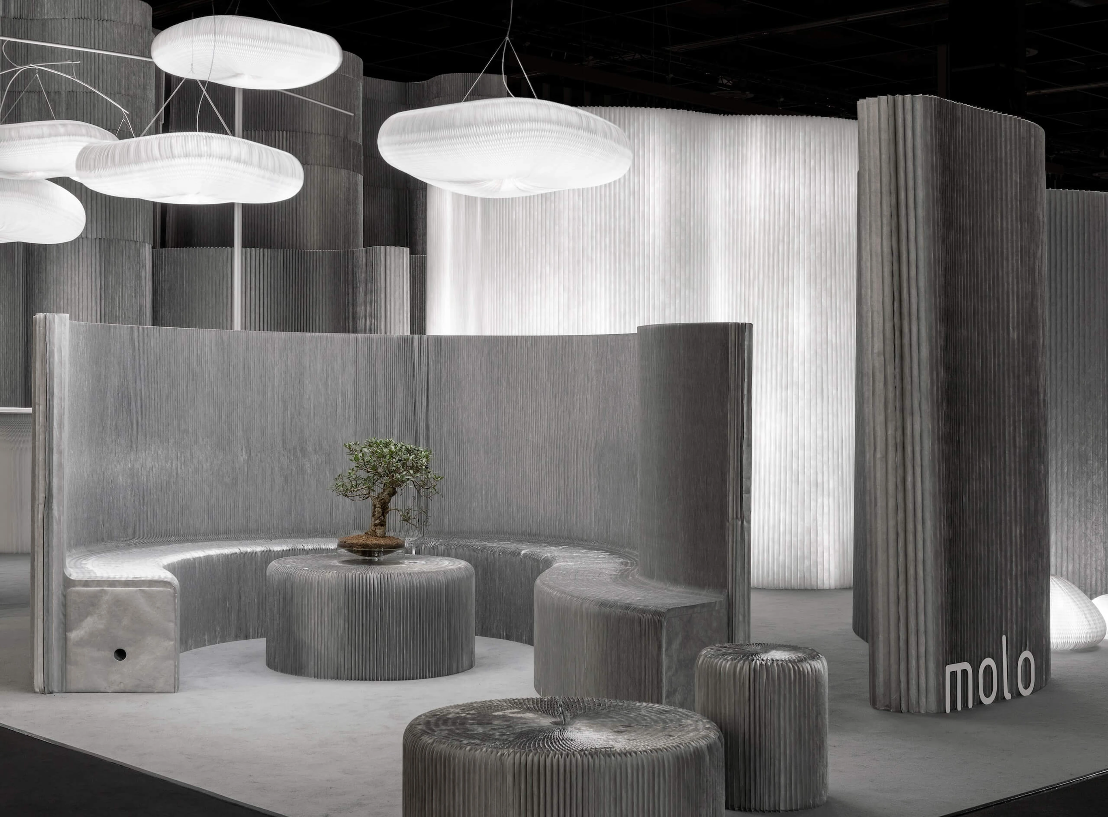 exhibition space dividers and lighting