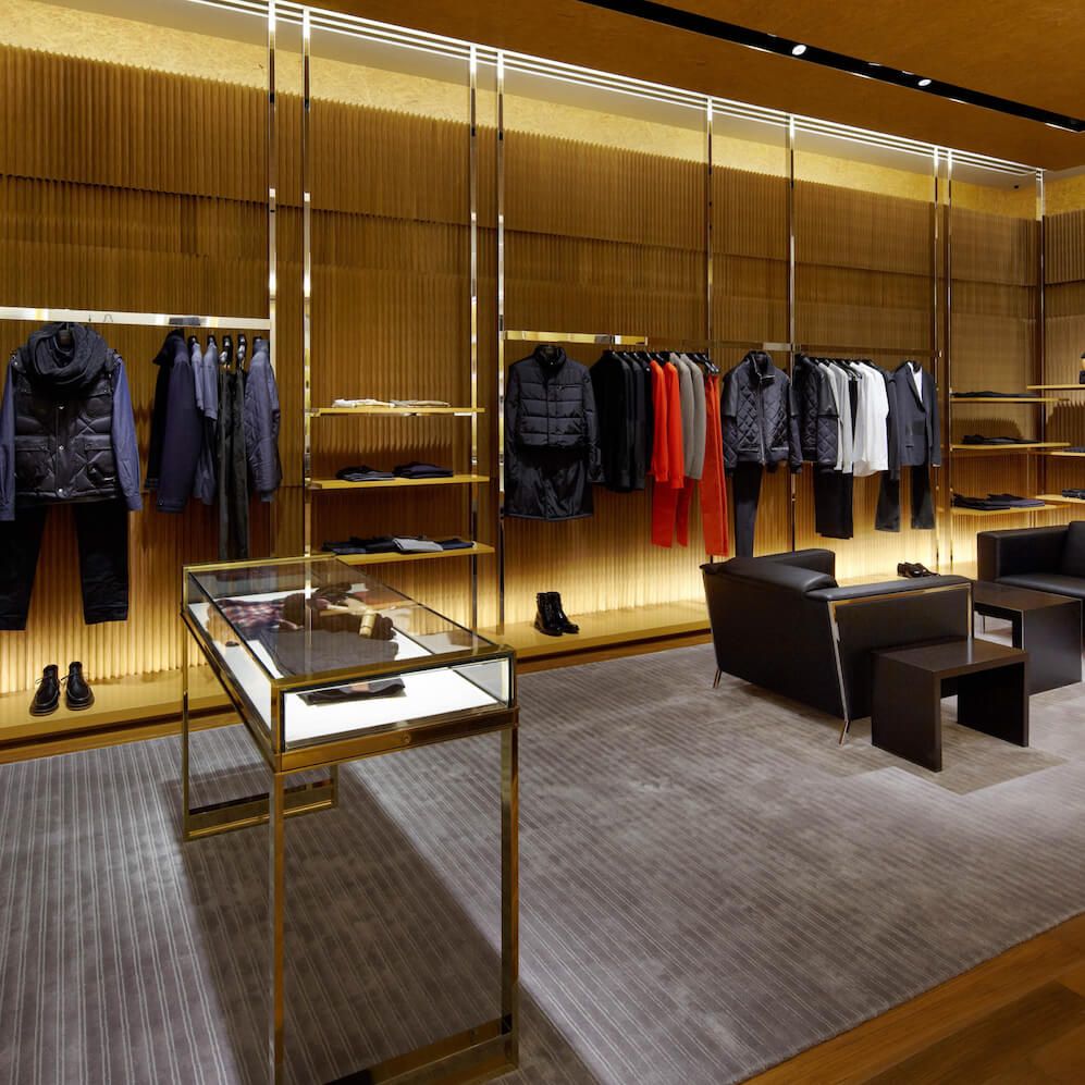 Louis Vuitton - Osaka