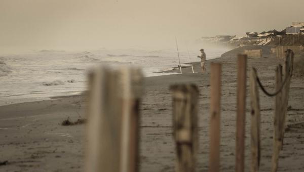 Surf Casting Rehberi: Kumsaldan Uzak Atışın İncelikleri