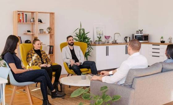 Coaching og konflikthåndtering i praksis inkl. kommunikation og ChatGPT