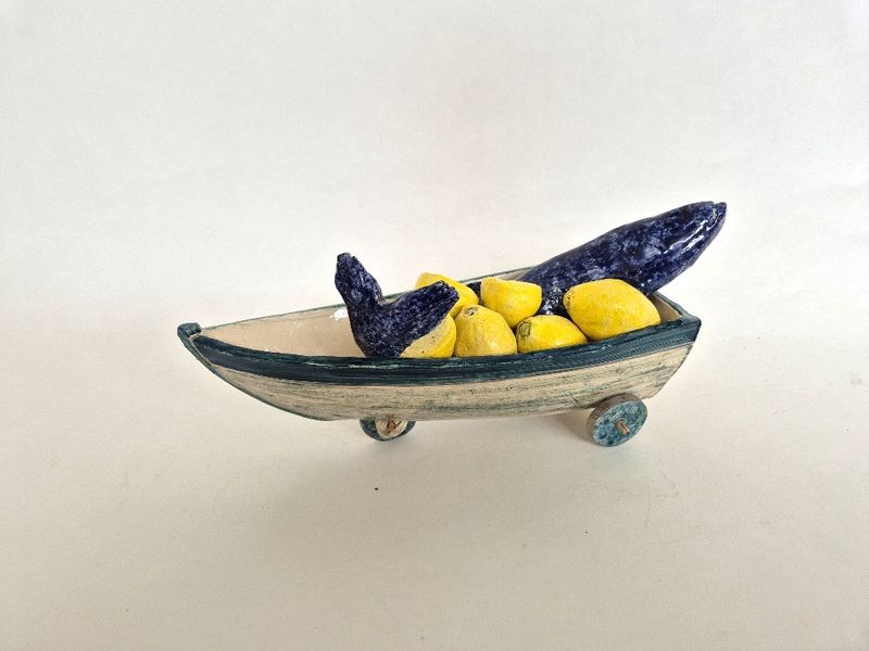 Travelling lemon lady, Edith Madou