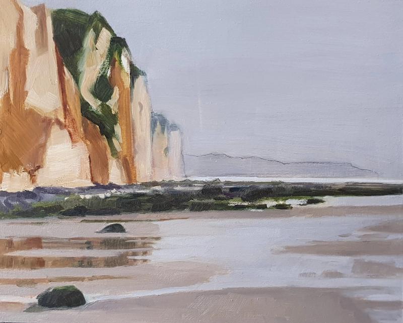 Cliffs of Dieppe VI - Misty morning at low tide, Laura Blömer