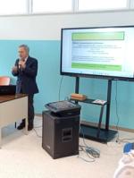 Locandina per Danni polmonari da marijuana e da tabacco.  Somiglianze e differenze