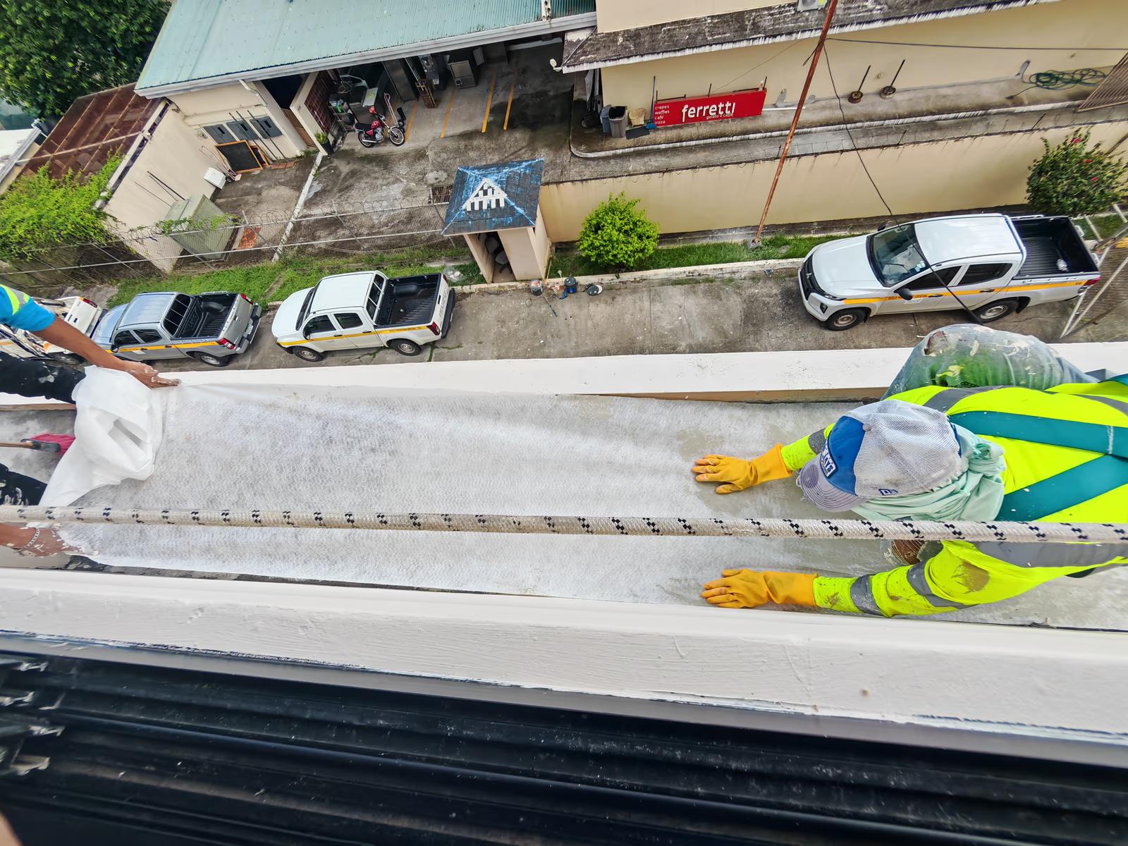 Pintura e impermeabilización de edificio - Antes 42