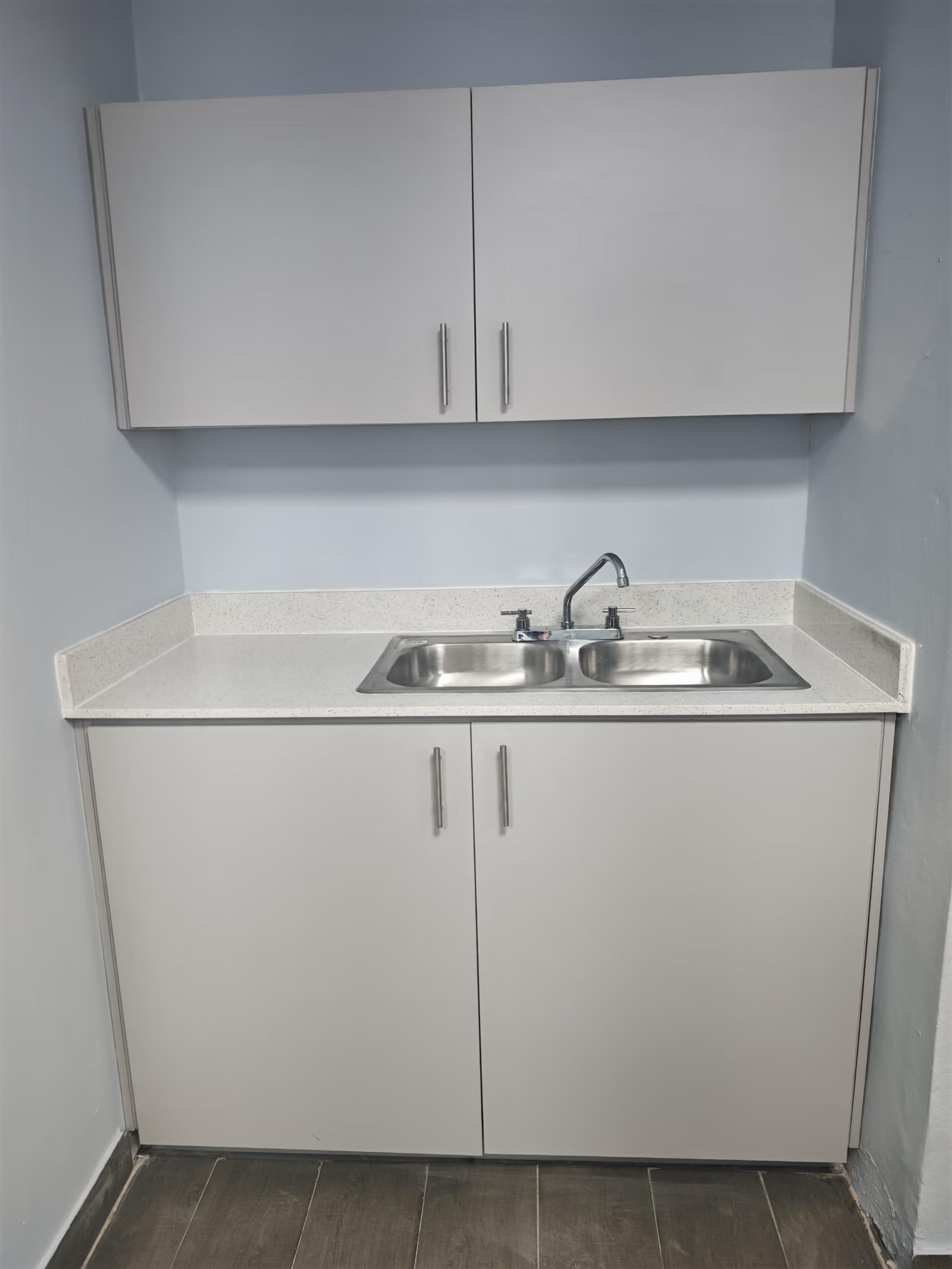 Cambio de cubierta de techo y construcción de muebles de cocina - Después 10