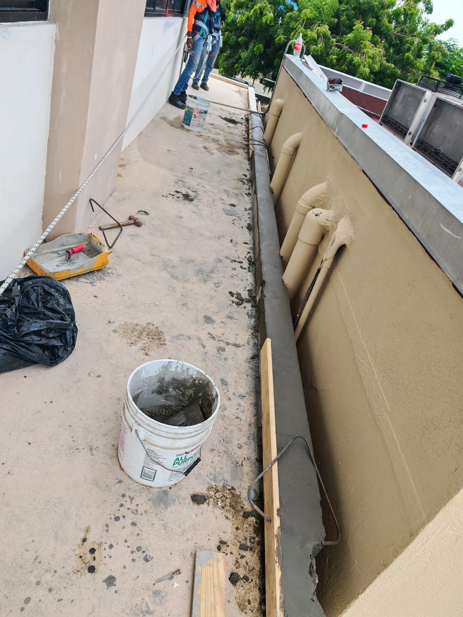 Pintura e impermeabilización de edificio - Antes 31
