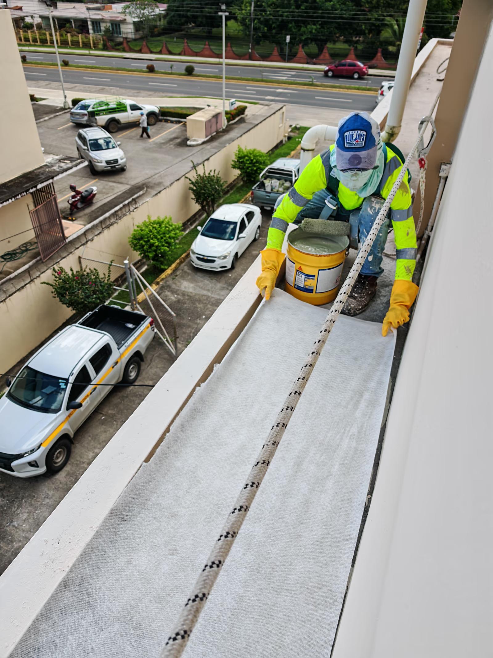 Pintura e impermeabilización de edificio - Antes 40