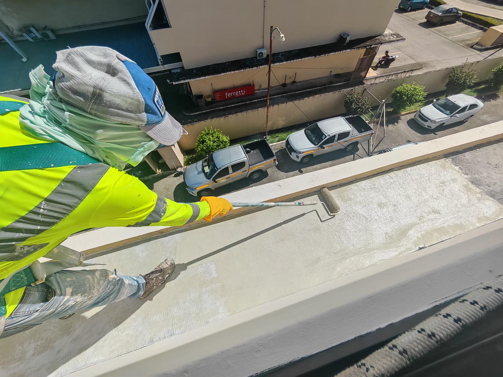 Pintura e impermeabilización de edificio - Antes 43
