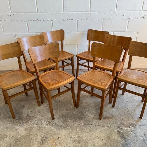 Suite de chaises LUCERNA