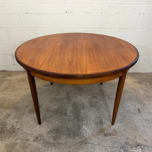 Table scandinave MADDIH