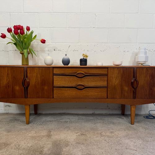 Enfilade scandinave LASTÄ