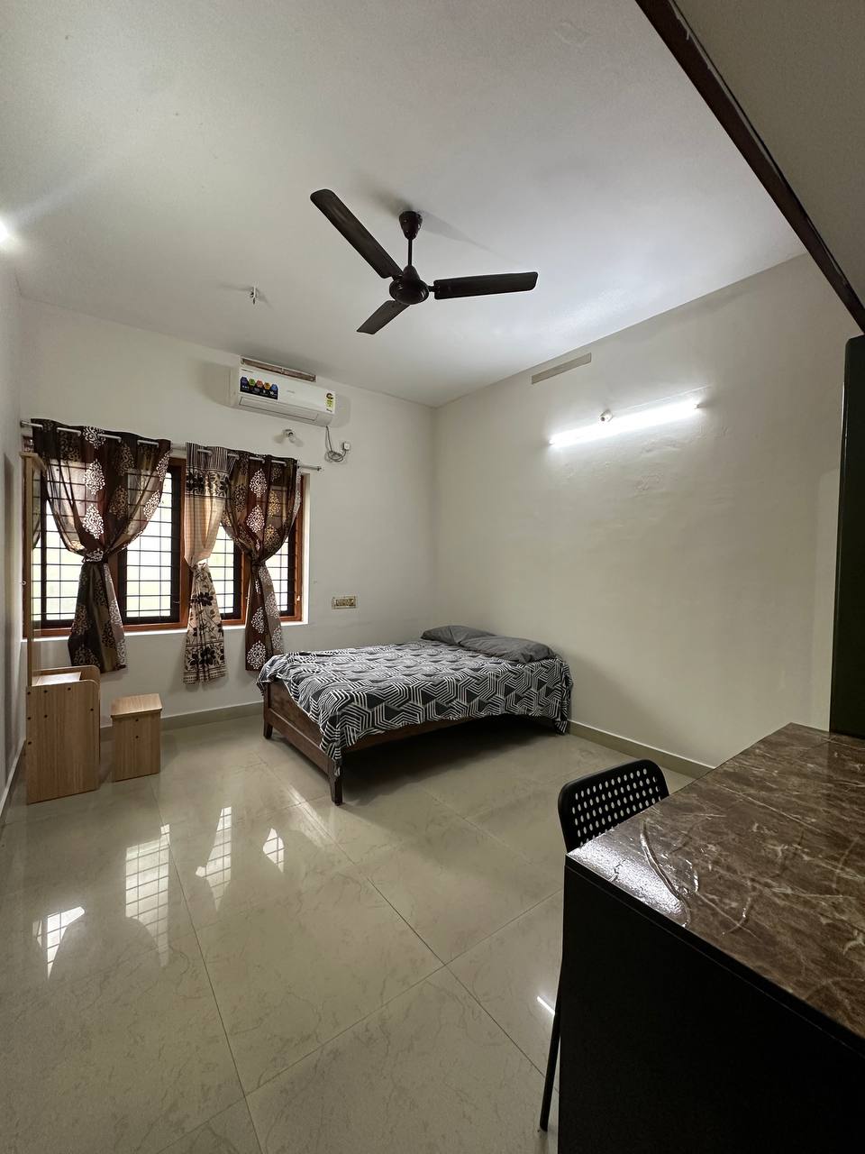 2BHK in Vyttila