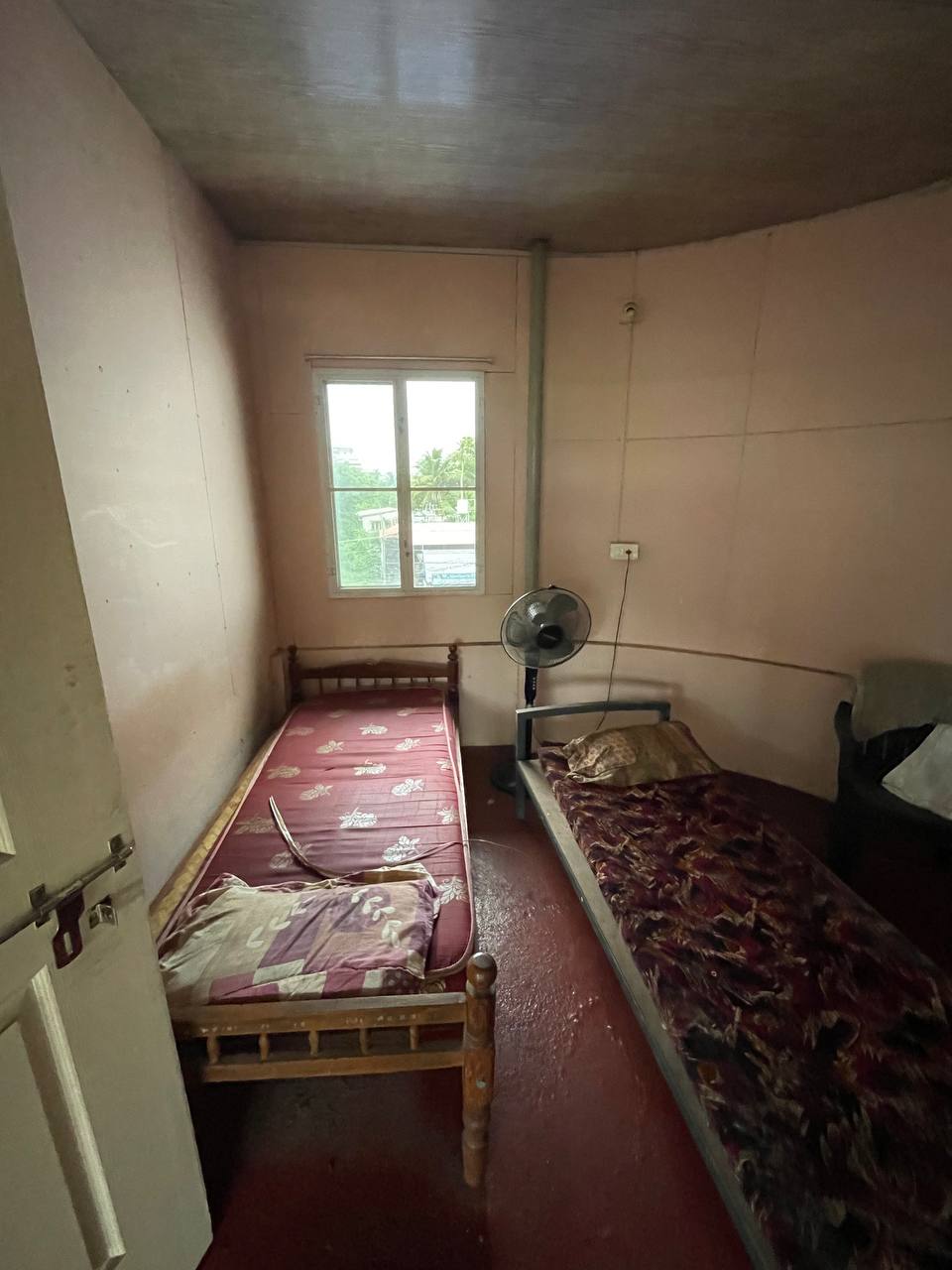 Home in Kadavanthra
