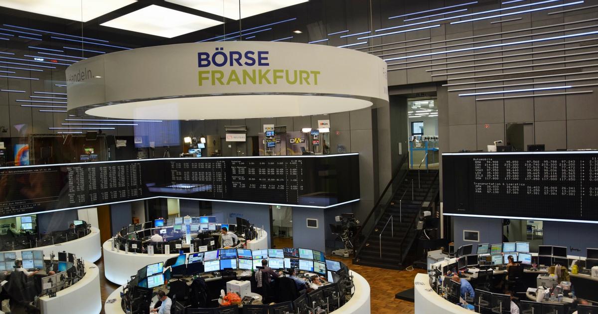 Frankfurt Stock Exchange trading floor