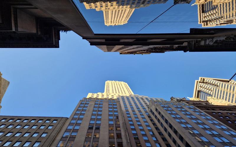 SEC Prepares Plan to Open Private Markets to Retail Investors