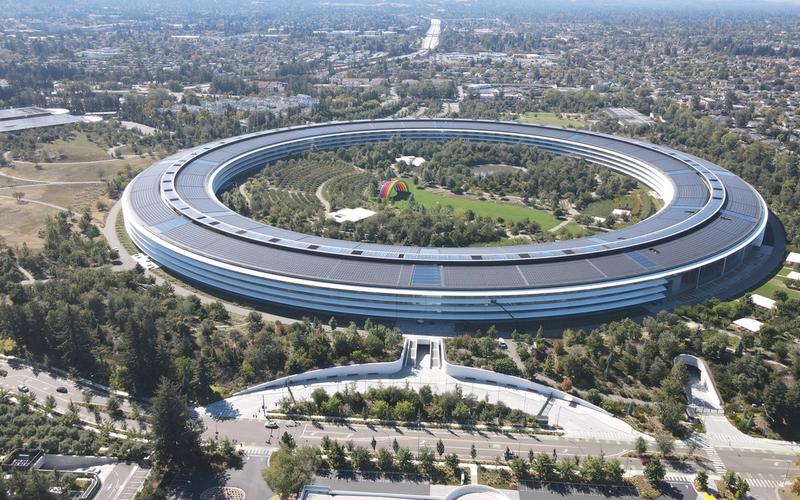 John Ternus Becomes Apple CEO as Tim Cook Steps Into Chairman Role
