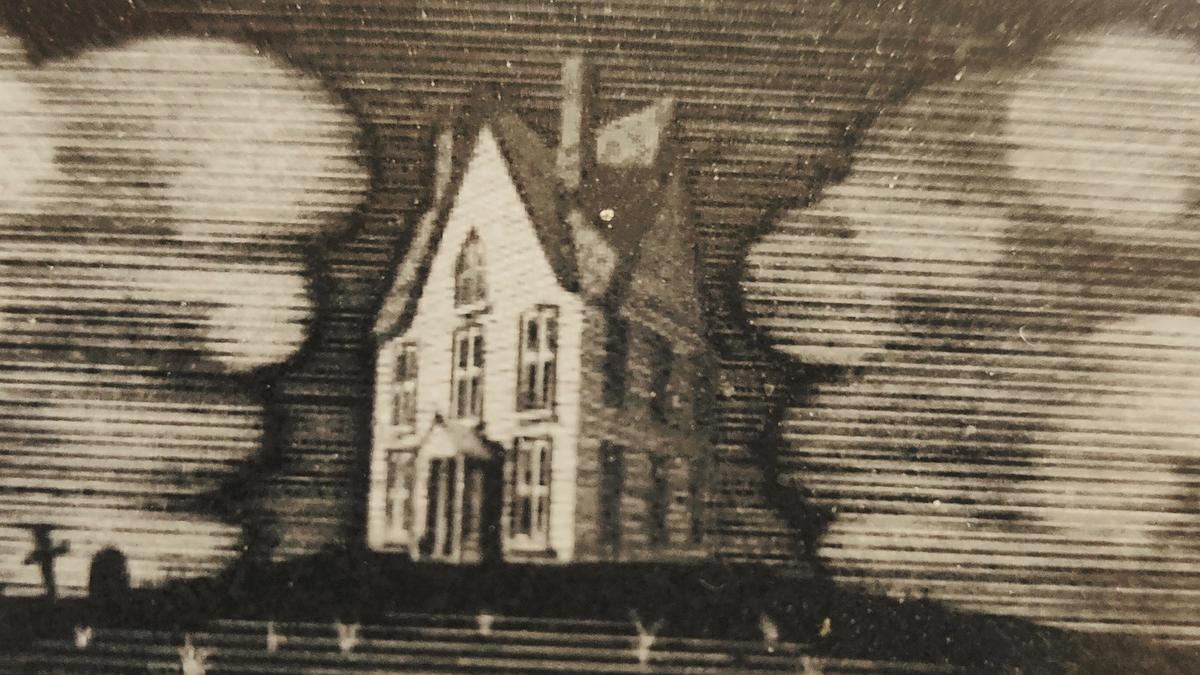 Cover detail of The Woman in Black by Susan Hill